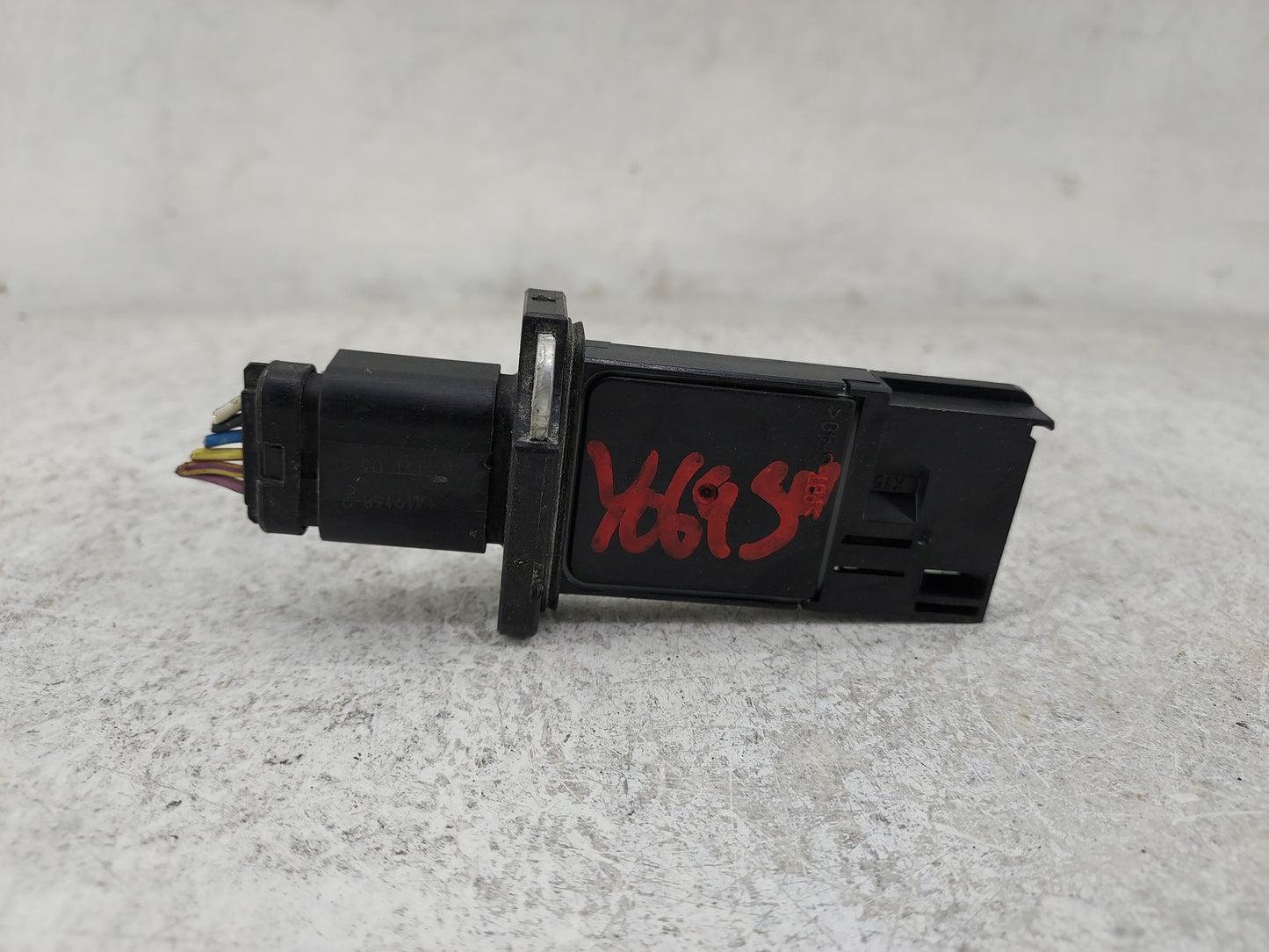 2009-2012 Ford Flex Mass Air Flow Meter Maf 1486370 - Oemusedautoparts1.com