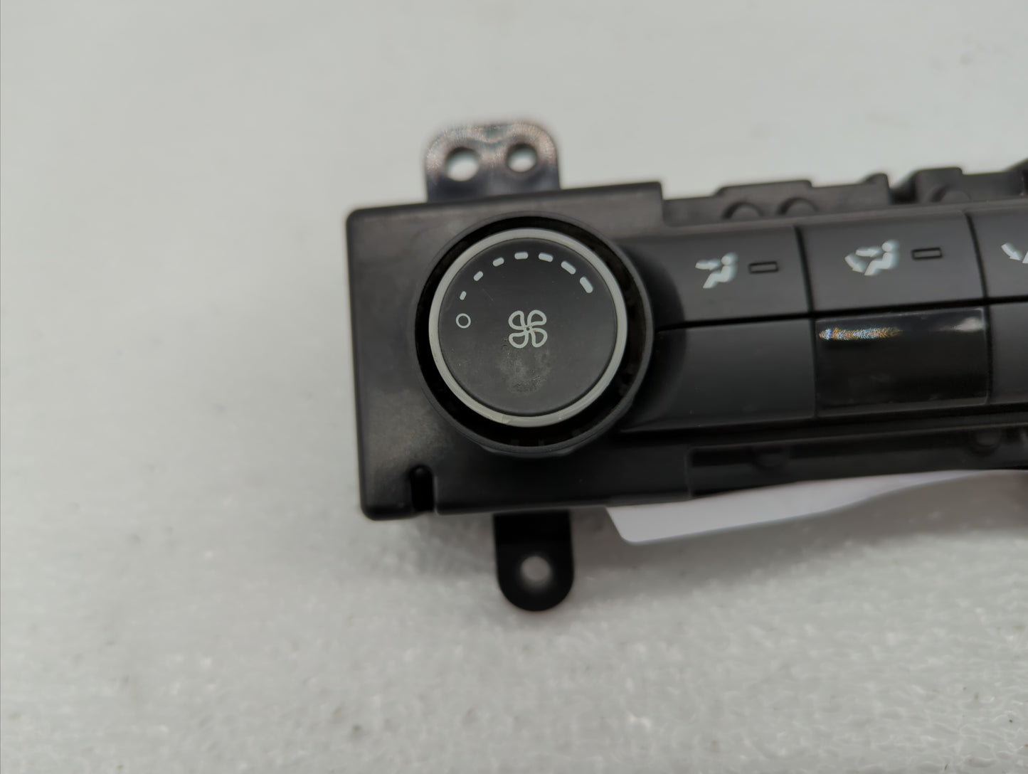 2009-2012 Ford Flex Climate Control Module Temperature AC/Heater Replacement P/N:8A83-19980-CB Fits Fits 2009 2010 2011 2012