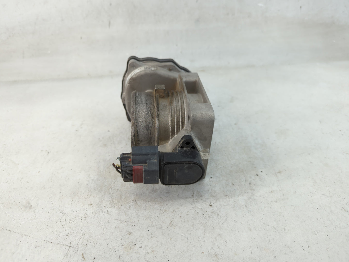 2010-2019 Ford Flex Throttle Body P/N:AA5E-9F991-BB Fits Fits 2010 2011 2012 2013 2014 2015 2016 2017 2018 2019 OEM Used Aut
