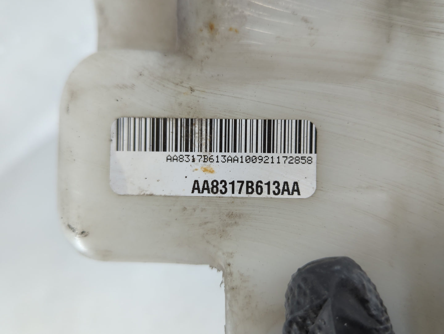 2009-2012 Ford Flex Windshield Washer Fluid Reservoir Bottle Oem - Oemusedautoparts1.com