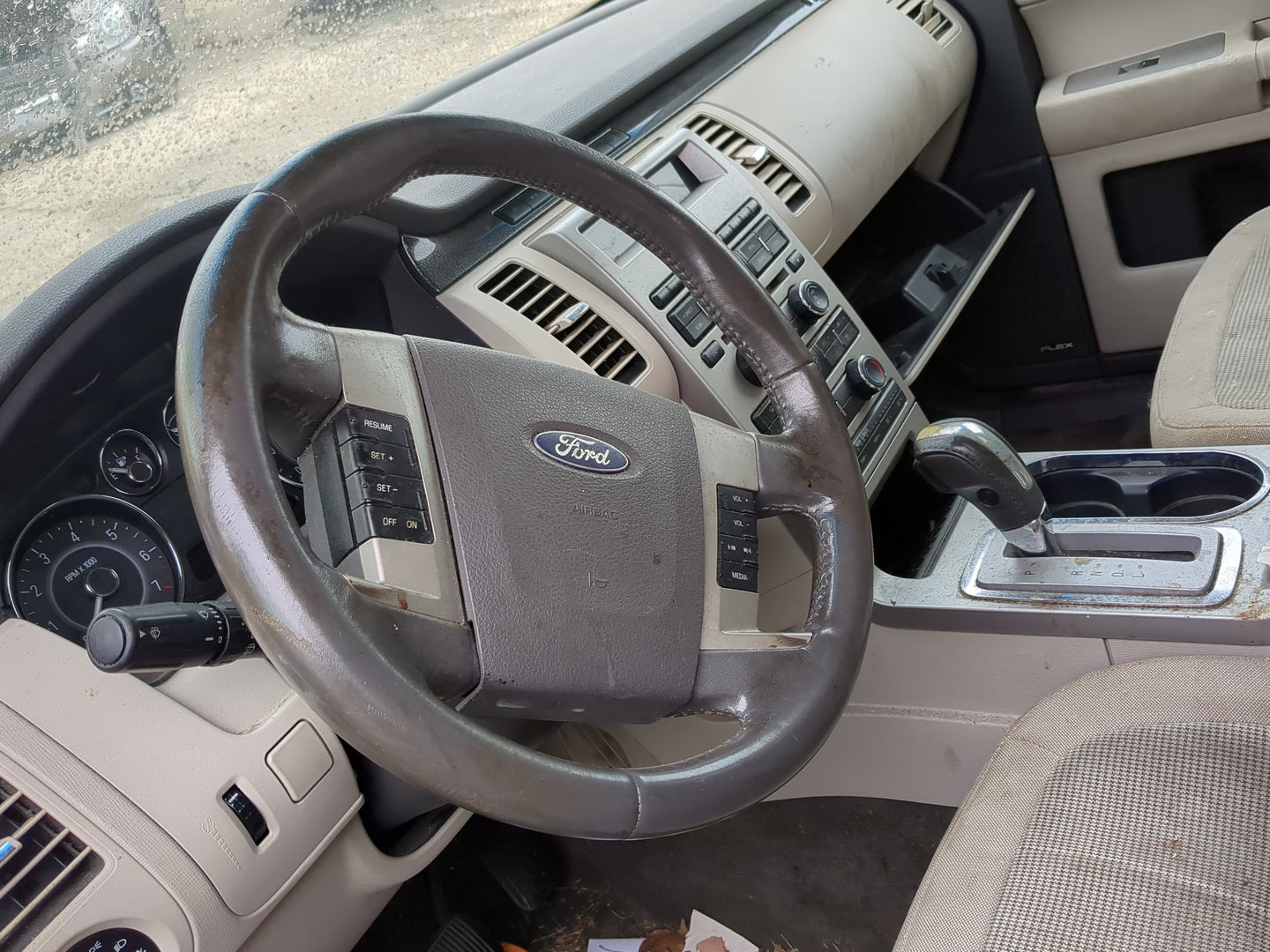 2011-2012 Ford Flex Air Bag Driver Left Steering Wheel Mounted - Oemusedautoparts1.com