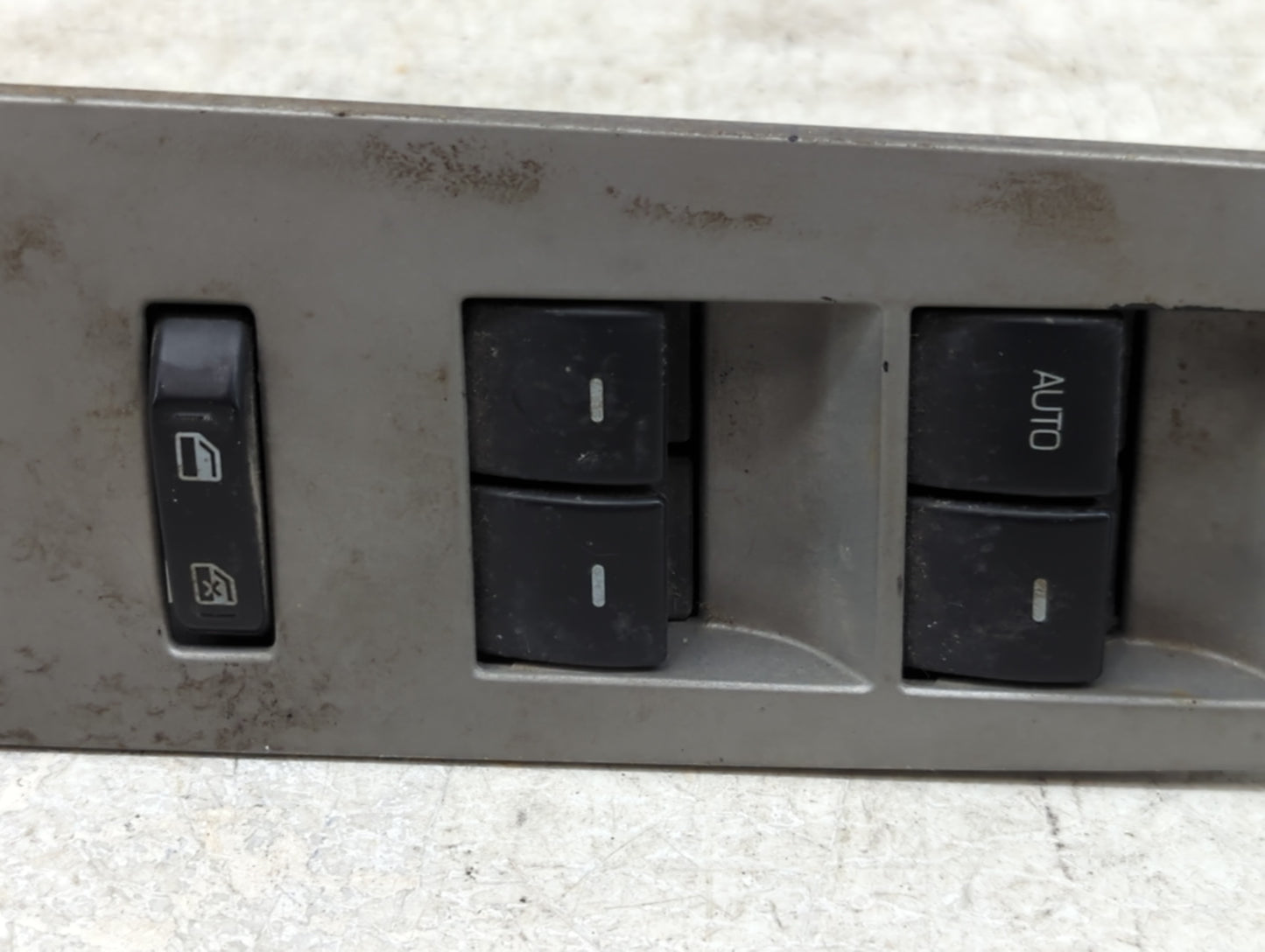 2009-2012 Ford Flex Master Power Window Switch Replacement Driver Side Left Fits Fits 2009 2010 2011 2012 OEM Used Auto Part
