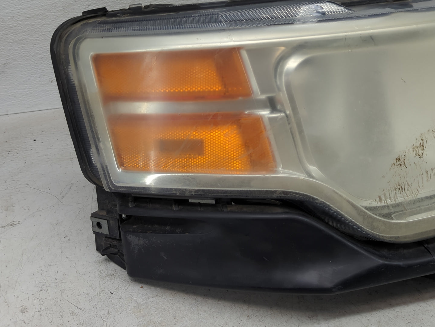 2009-2012 Ford Flex Passenger Right Oem Head Light Headlight Lamp - Oemusedautoparts1.com