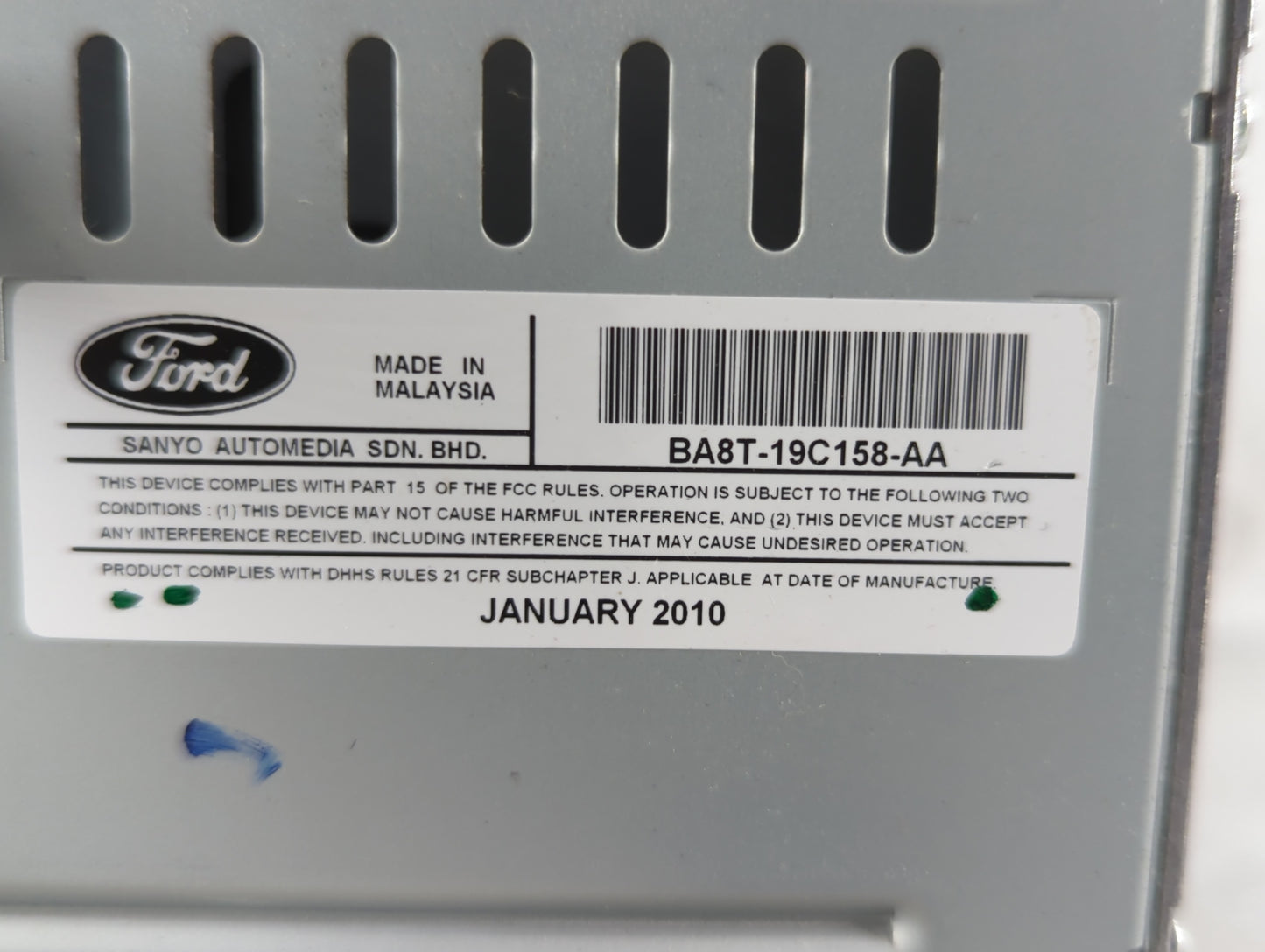 2011 Ford Flex Radio AM FM Cd Player Receiver Replacement P/N:BA8T-19C158-AA Fits OEM Used Auto Parts - Oemusedautoparts1.co