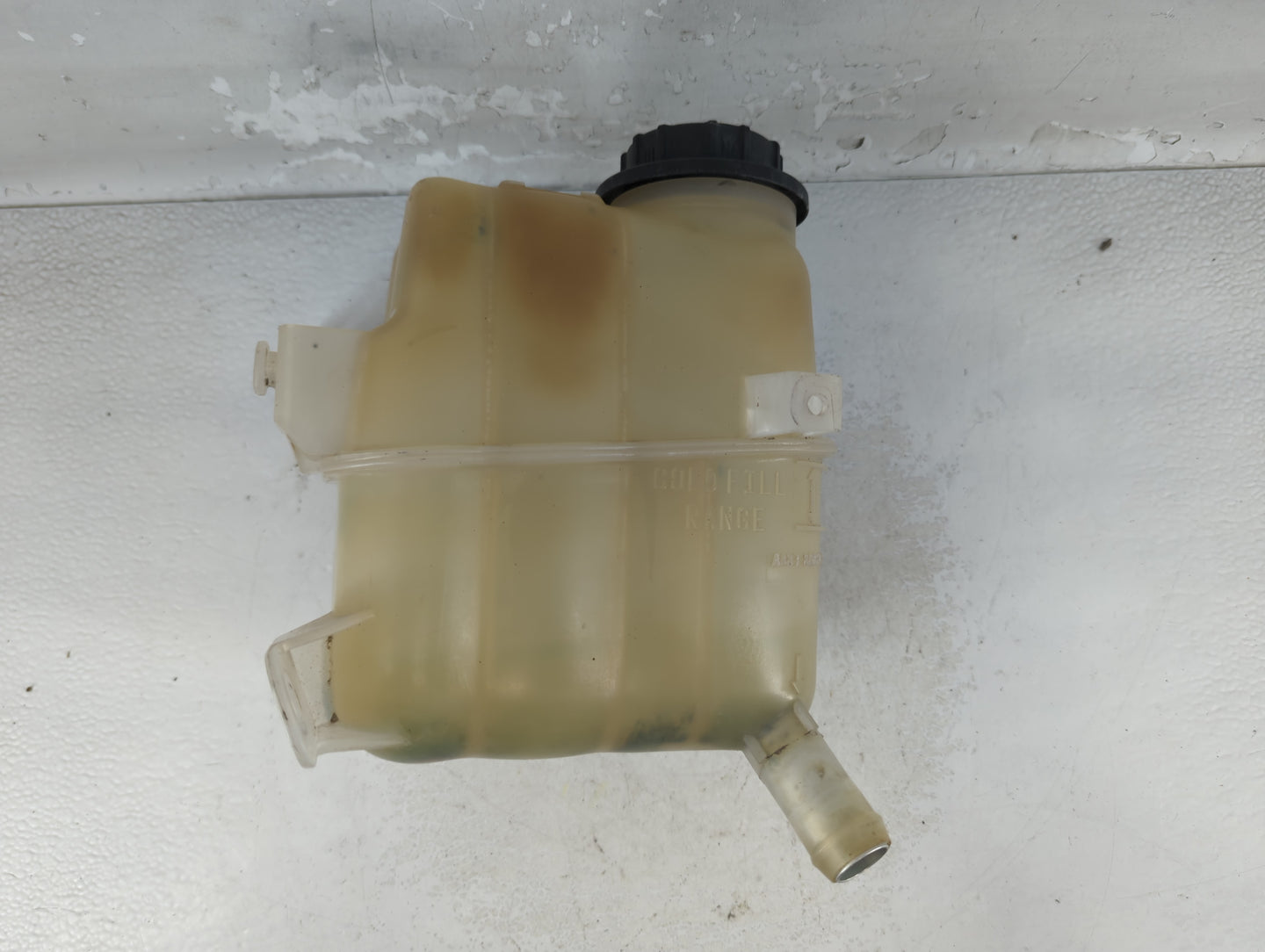 2009-2019 Ford Flex Radiator Coolant Overflow Expansion Tank Bottle 924361 - Oemusedautoparts1.com