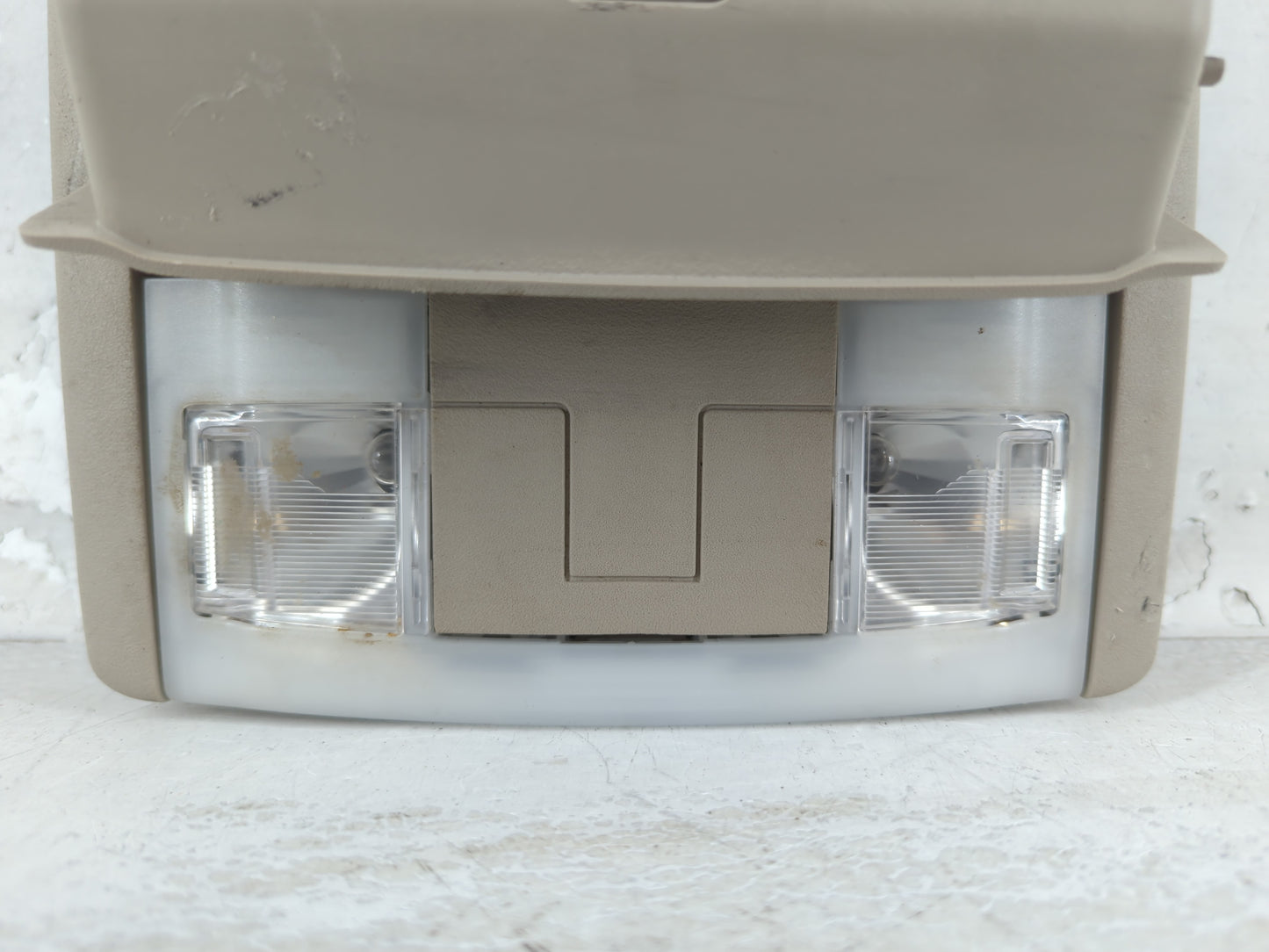 2009-2012 Ford Flex Overhead Roof Console Interior Dome Light - Oemusedautoparts1.com