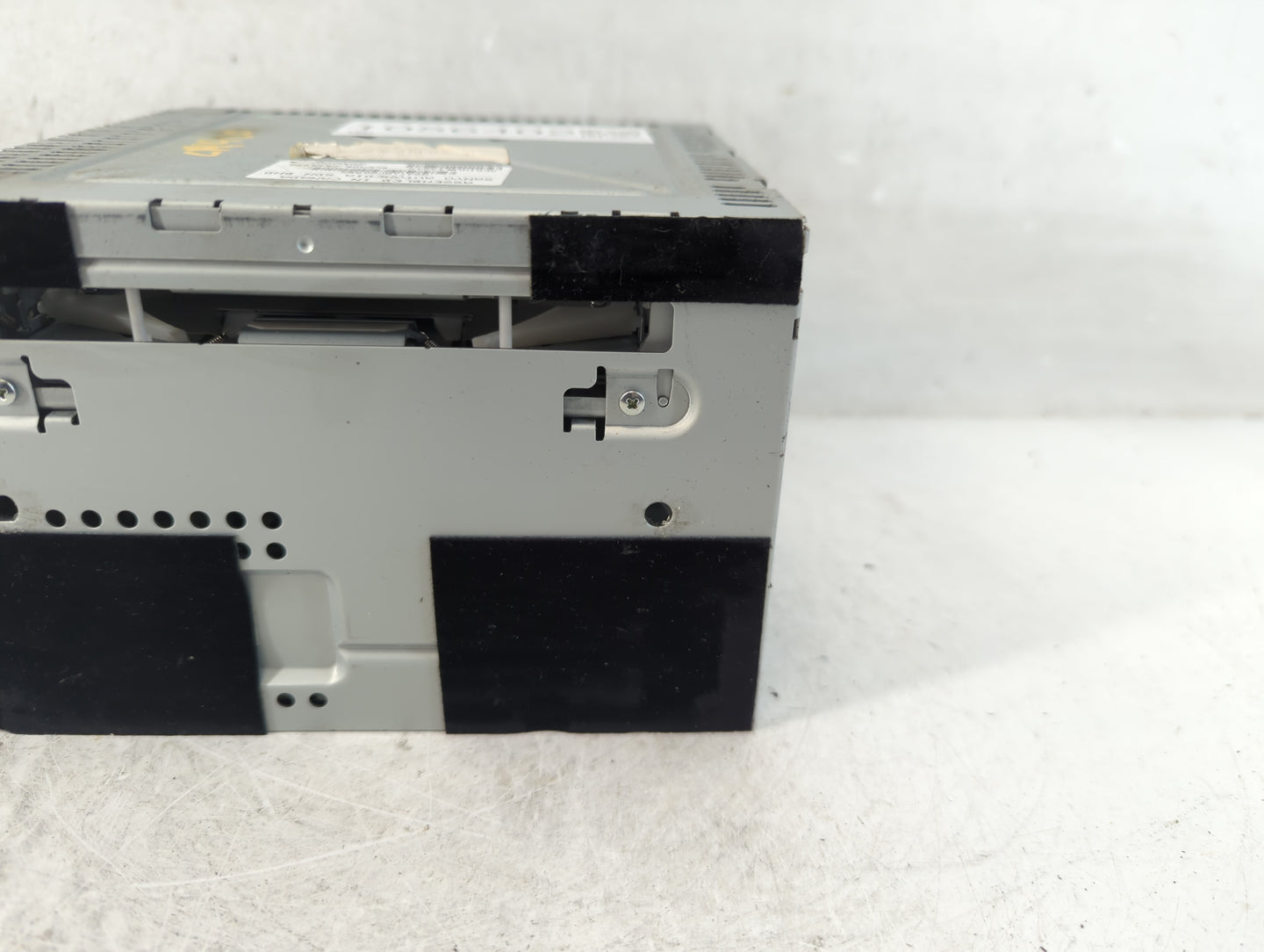 2010-2011 Ford Focus Radio AM FM Cd Player Receiver Replacement P/N:AS4T-19C157-AA Fits Fits 2010 2011 OEM Used Auto Parts -