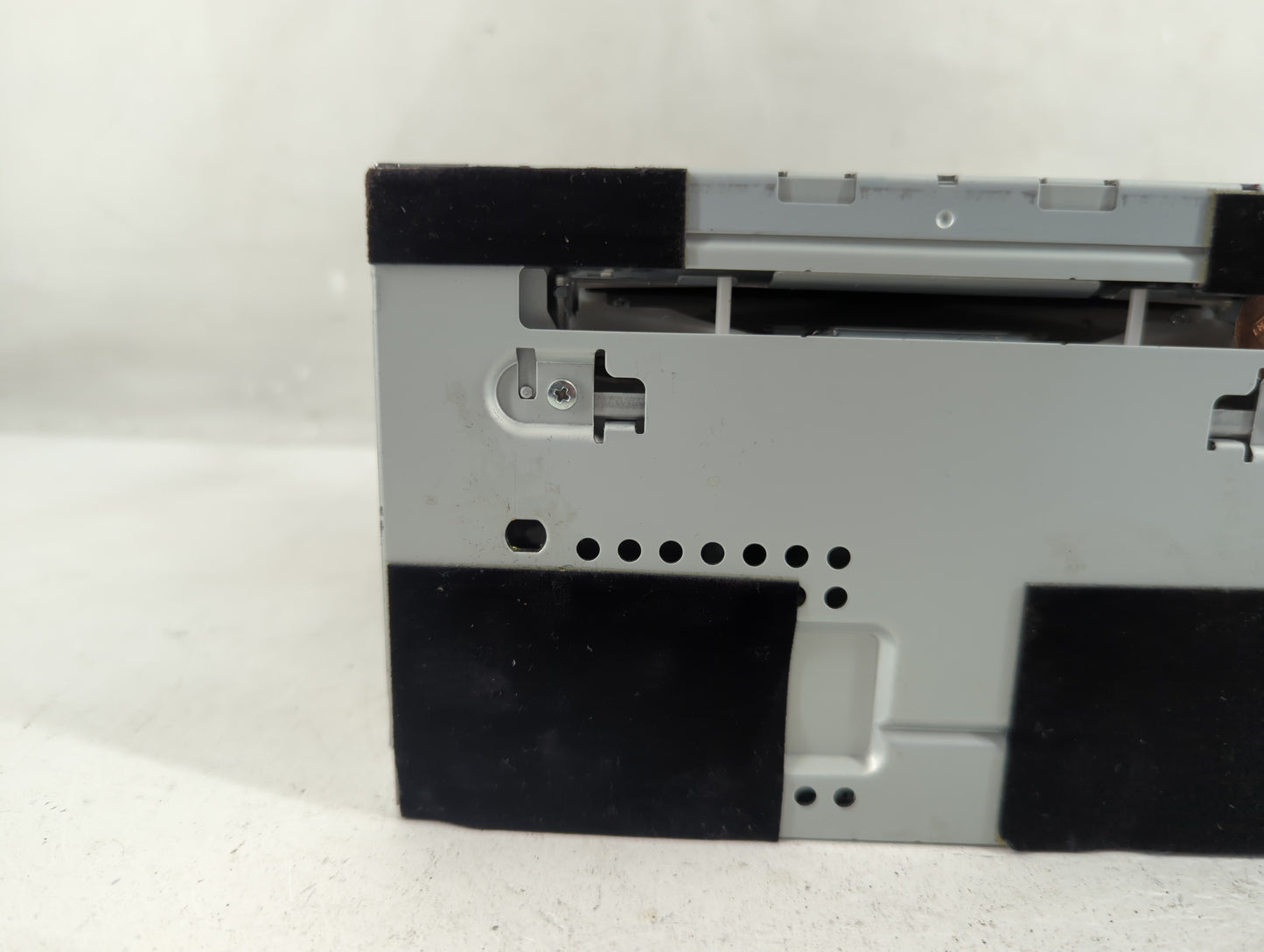 2010-2011 Ford Focus Radio AM FM Cd Player Receiver Replacement Fits Fits 2010 2011 OEM Used Auto Parts - Oemusedautoparts1.