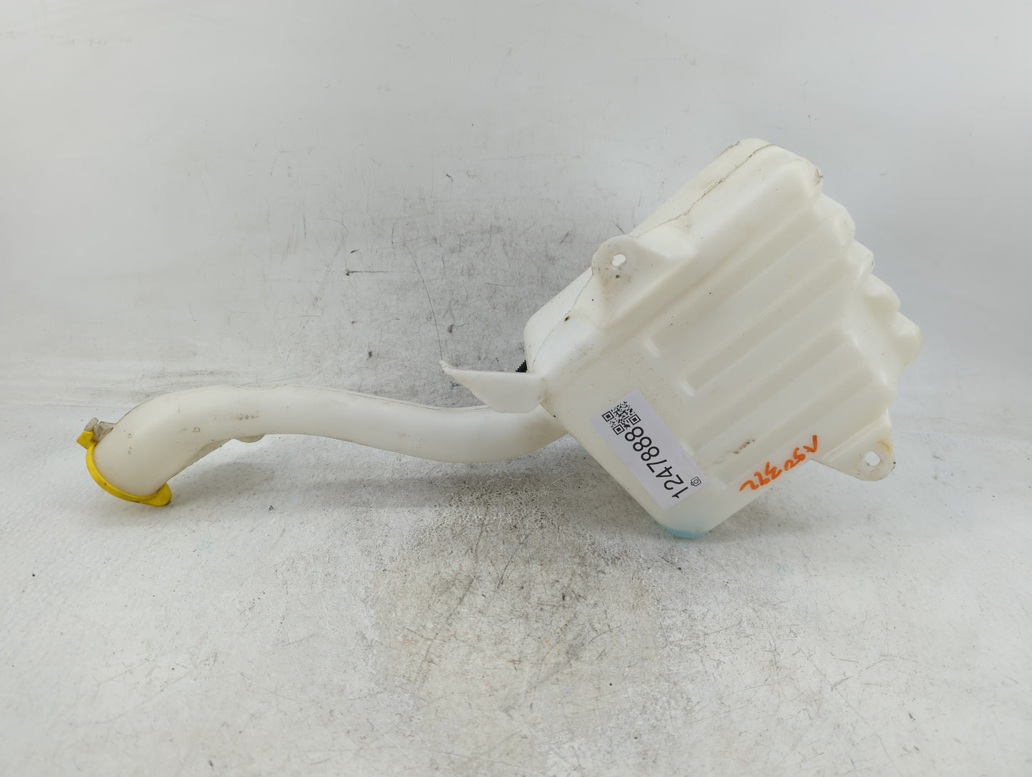 2008-2011 Ford Focus Windshield Washer Fluid Reservoir Bottle Oem - Oemusedautoparts1.com