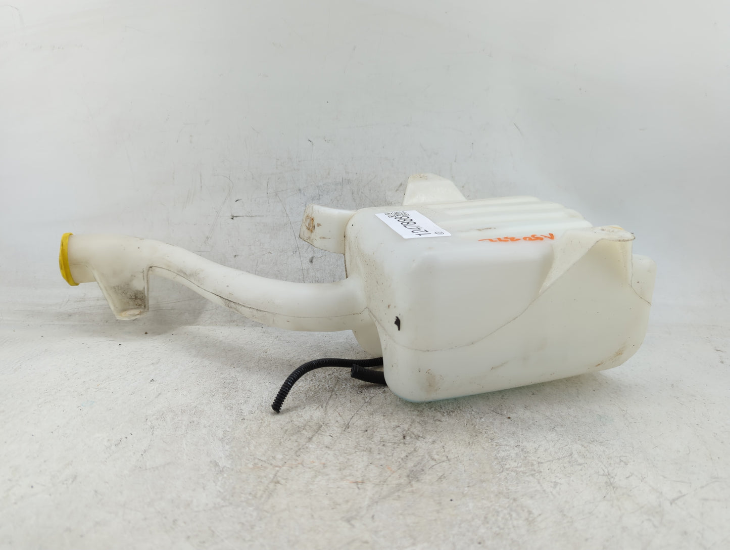 2008-2011 Ford Focus Windshield Washer Fluid Reservoir Bottle Oem - Oemusedautoparts1.com