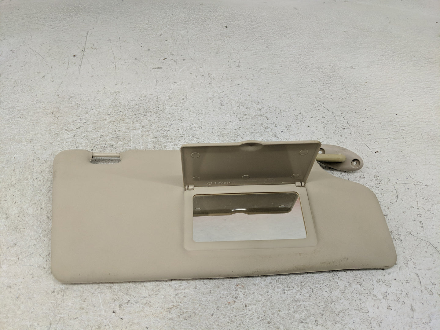 2008-2011 Ford Focus Sun Visor Shade Replacement Passenger Right Mirror Fits Fits 2008 2009 2010 2011 OEM Used Auto Parts - 