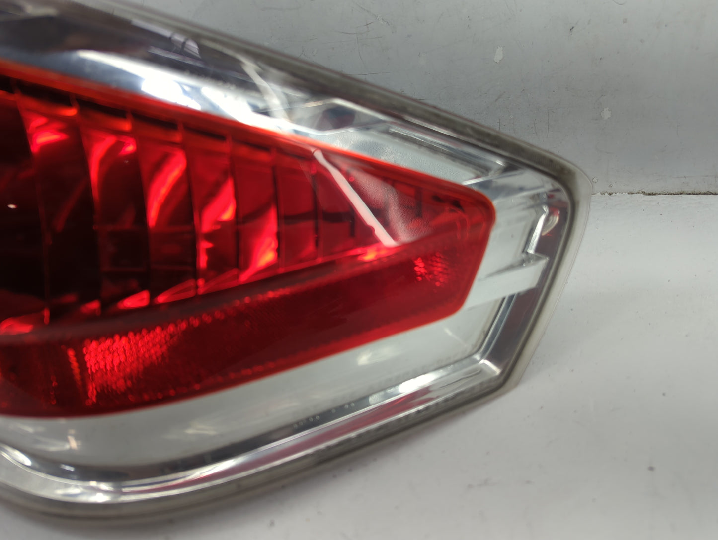 2009-2011 Ford Focus Tail Light Assembly Passenger Right OEM P/N:44ZH-1965 Fits Fits 2009 2010 2011 OEM Used Auto Parts - Oe