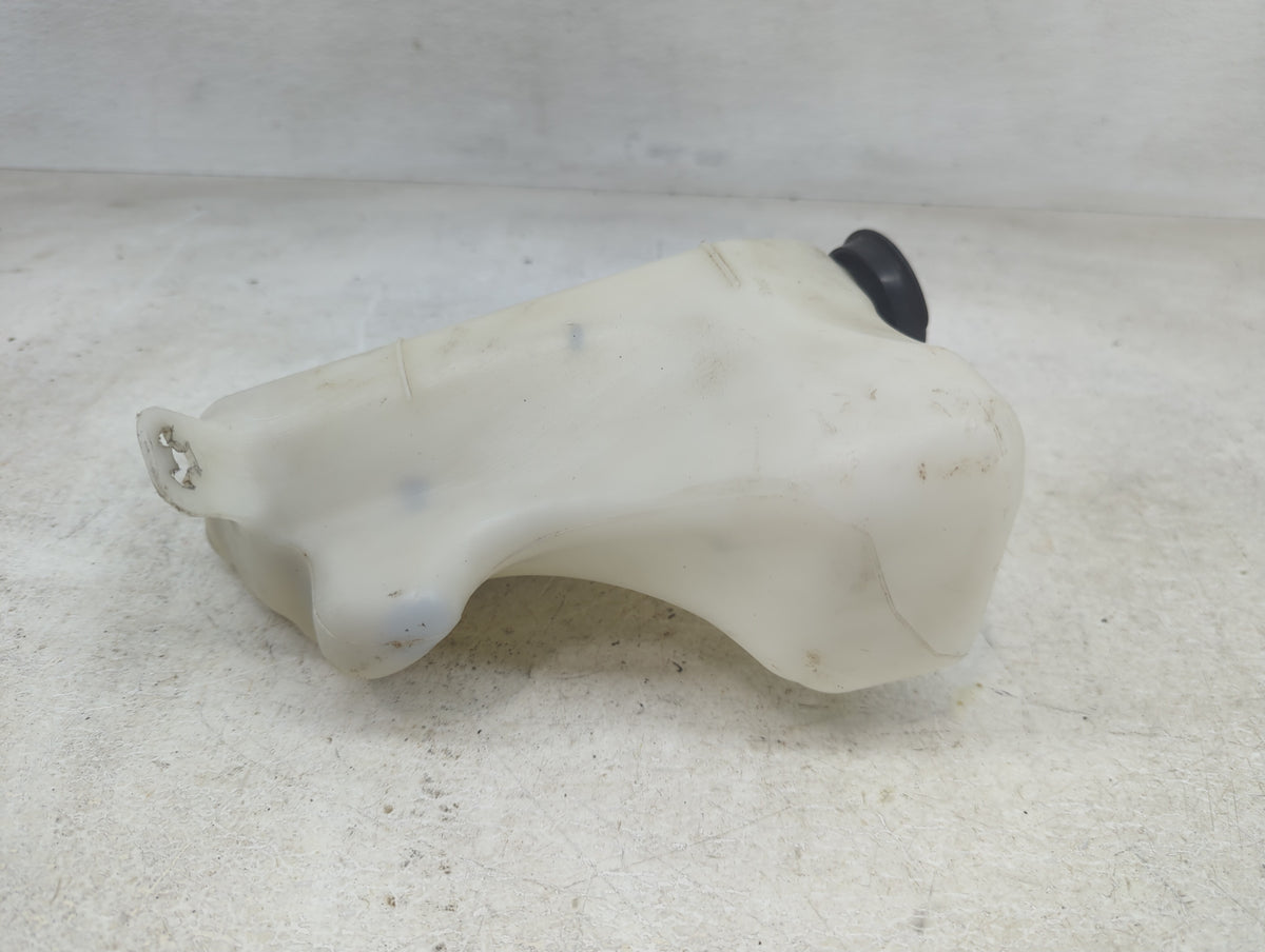 2008-2011 Ford Focus Radiator Coolant Overflow Expansion Tank Bottle 1415531 - Oemusedautoparts1.com