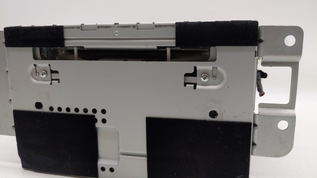 2010-2011 Ford Focus Radio AM FM Cd Player Receiver Replacement P/N:AS4T-18D822-AA Fits Fits 2010 2011 OEM Used Auto Parts -