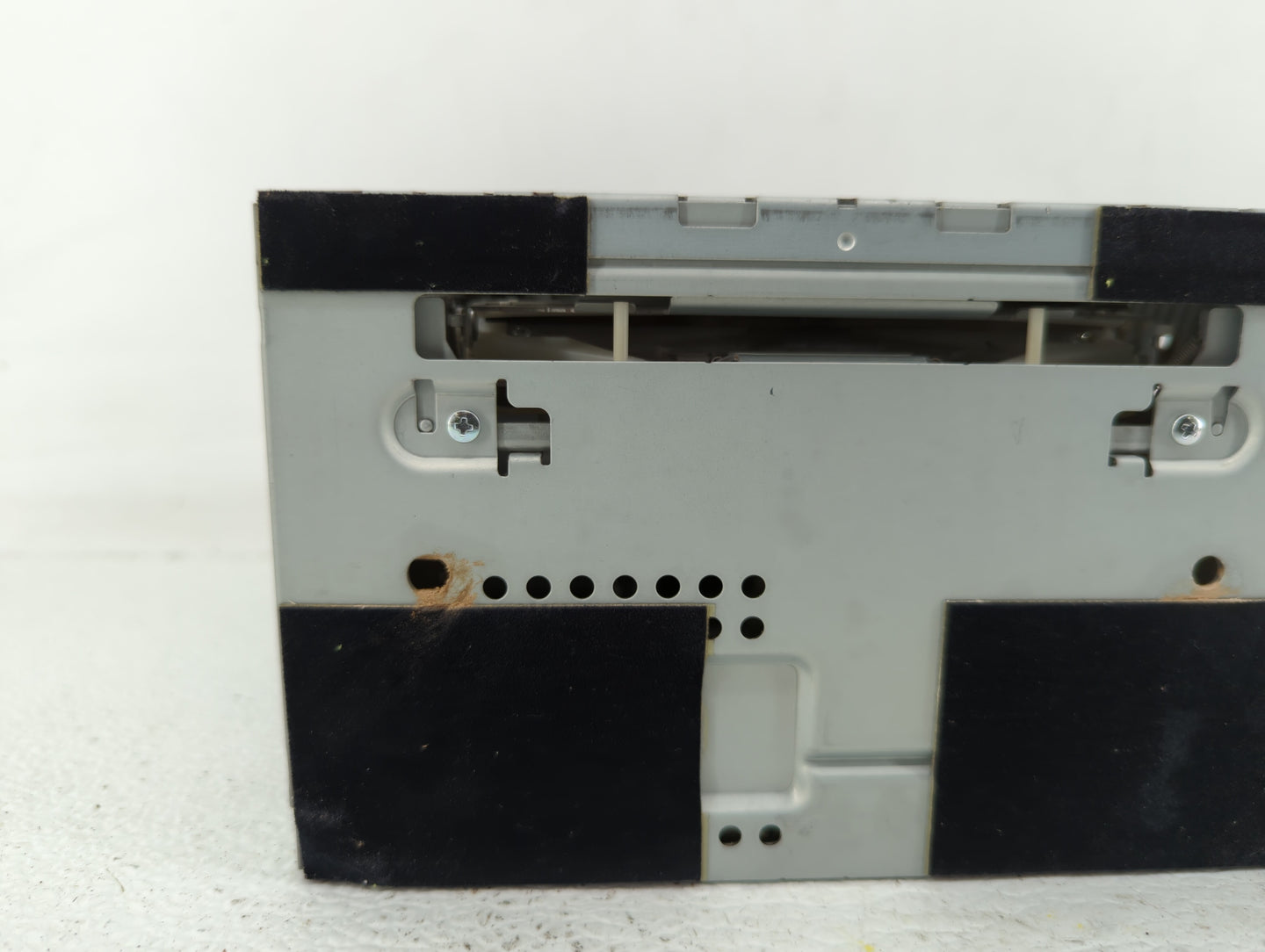 2010-2011 Ford Focus Radio AM FM Cd Player Receiver Replacement P/N:AS4T-19C157-AA Fits Fits 2010 2011 OEM Used Auto Parts -