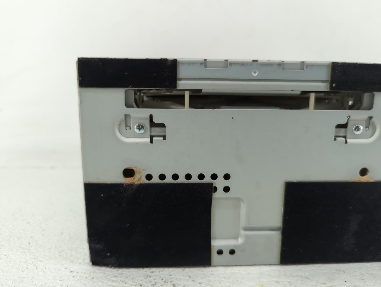 2010-2011 Ford Focus Radio AM FM Cd Player Receiver Replacement P/N:AS4T-19C157-AA Fits Fits 2010 2011 OEM Used Auto Parts -