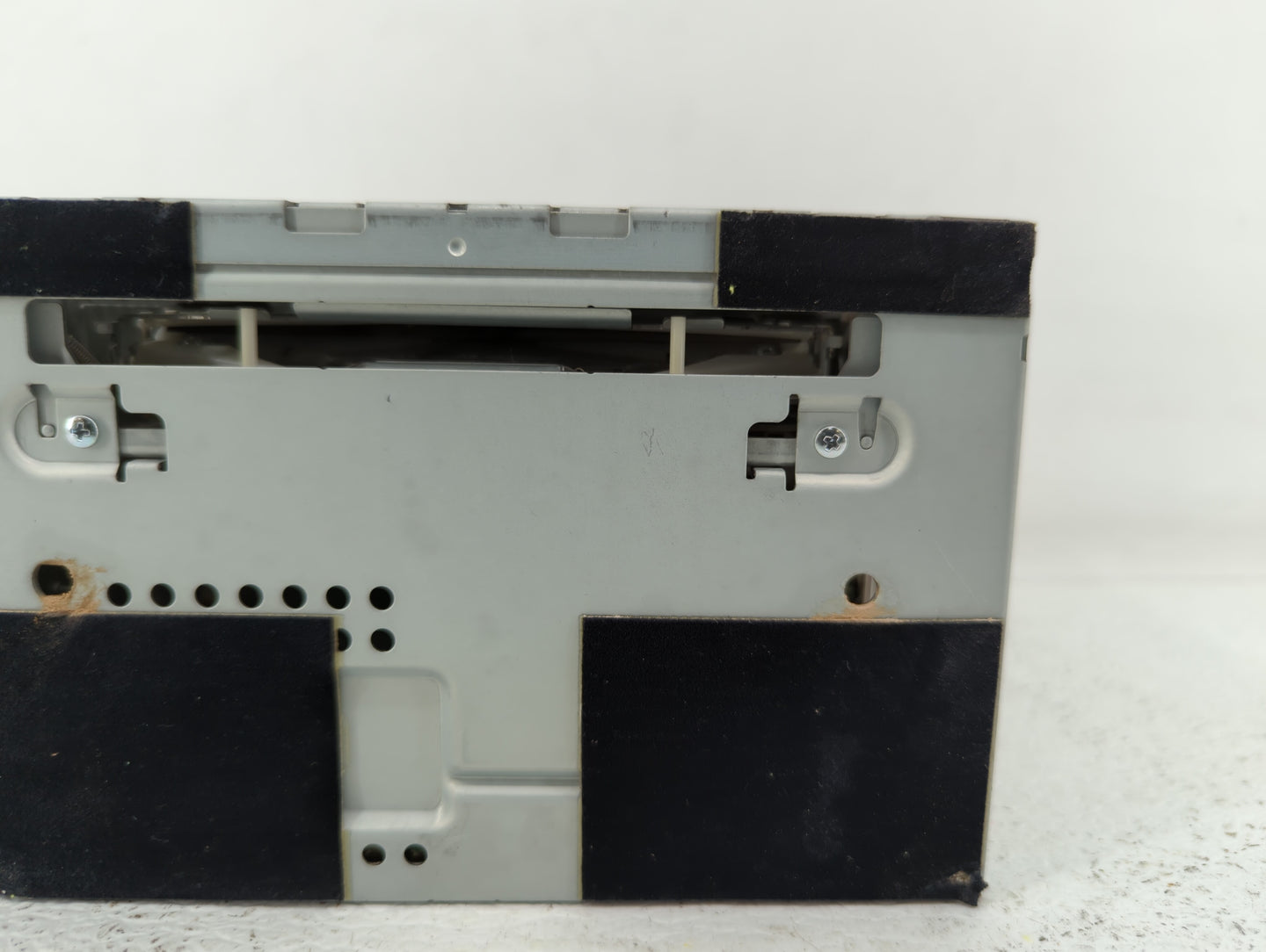 2010-2011 Ford Focus Radio AM FM Cd Player Receiver Replacement P/N:AS4T-19C157-AA Fits Fits 2010 2011 OEM Used Auto Parts -