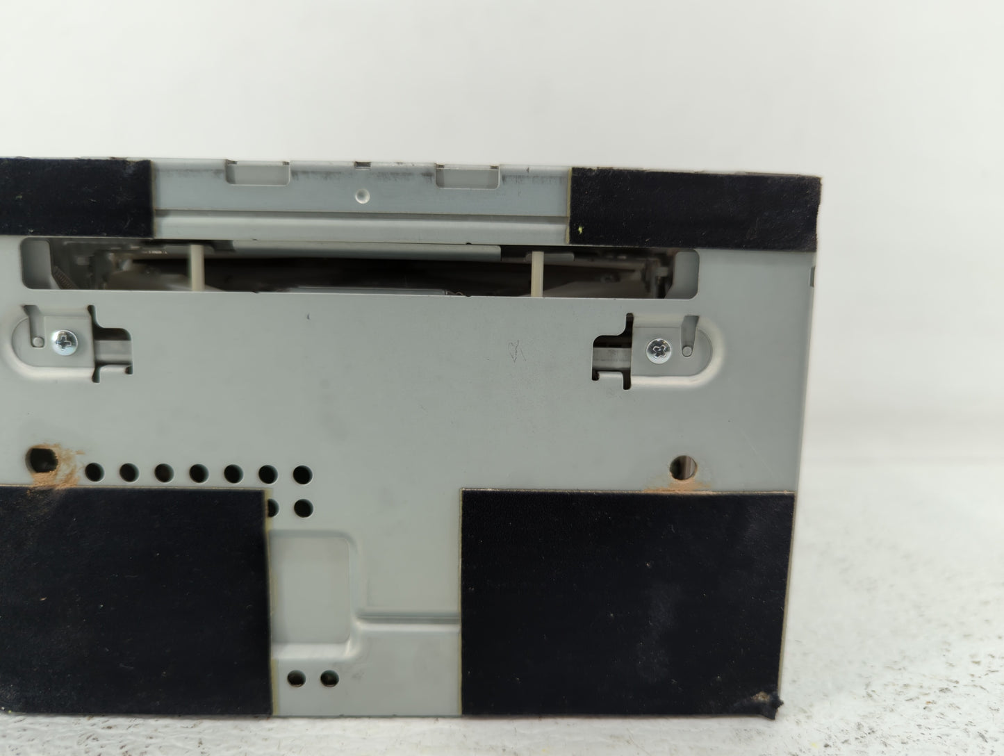 2010-2011 Ford Focus Radio AM FM Cd Player Receiver Replacement P/N:AS4T-19C157-AA Fits Fits 2010 2011 OEM Used Auto Parts -