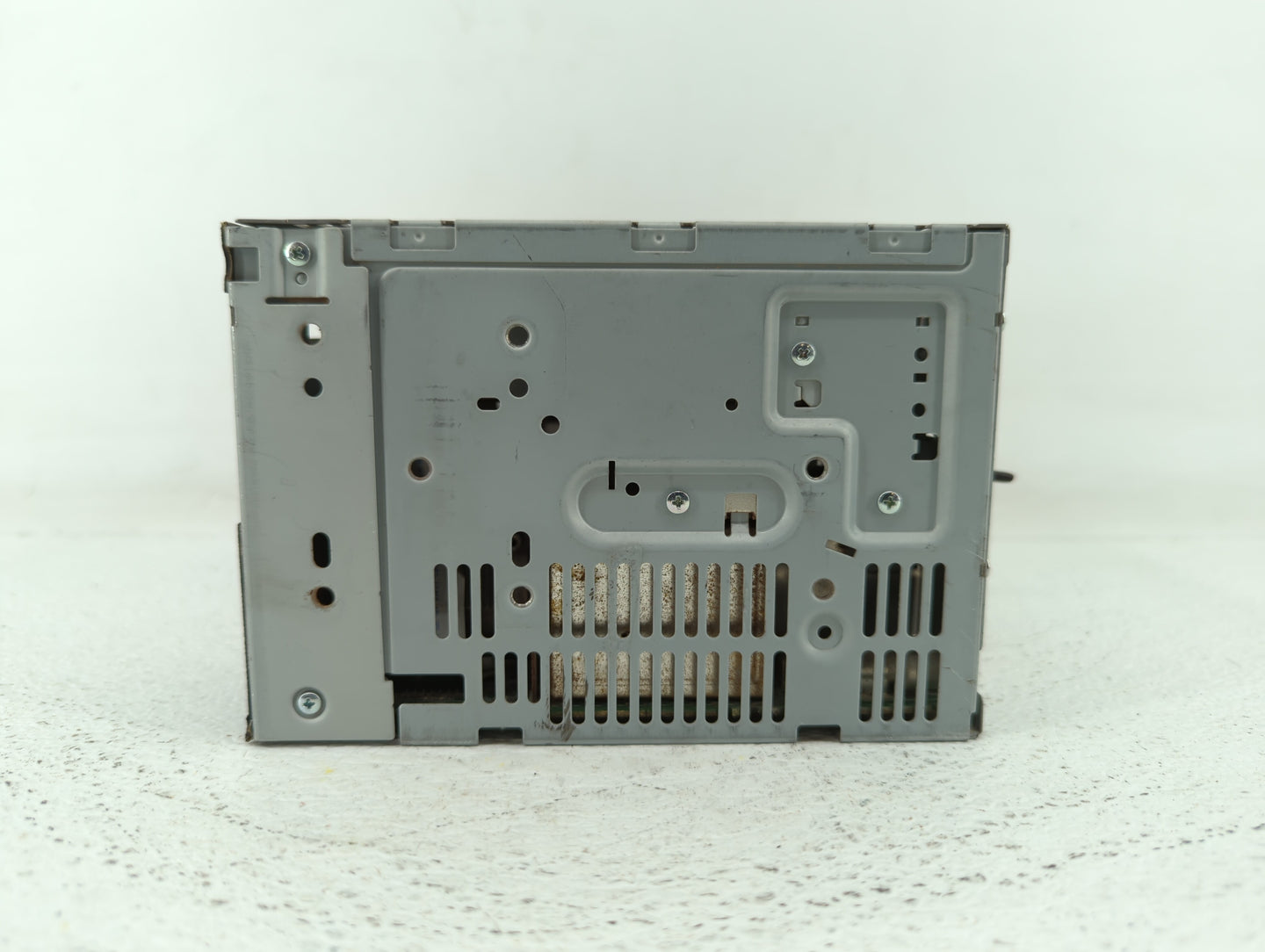 2010-2011 Ford Focus Radio AM FM Cd Player Receiver Replacement P/N:AS4T-19C157-AA Fits Fits 2010 2011 OEM Used Auto Parts -