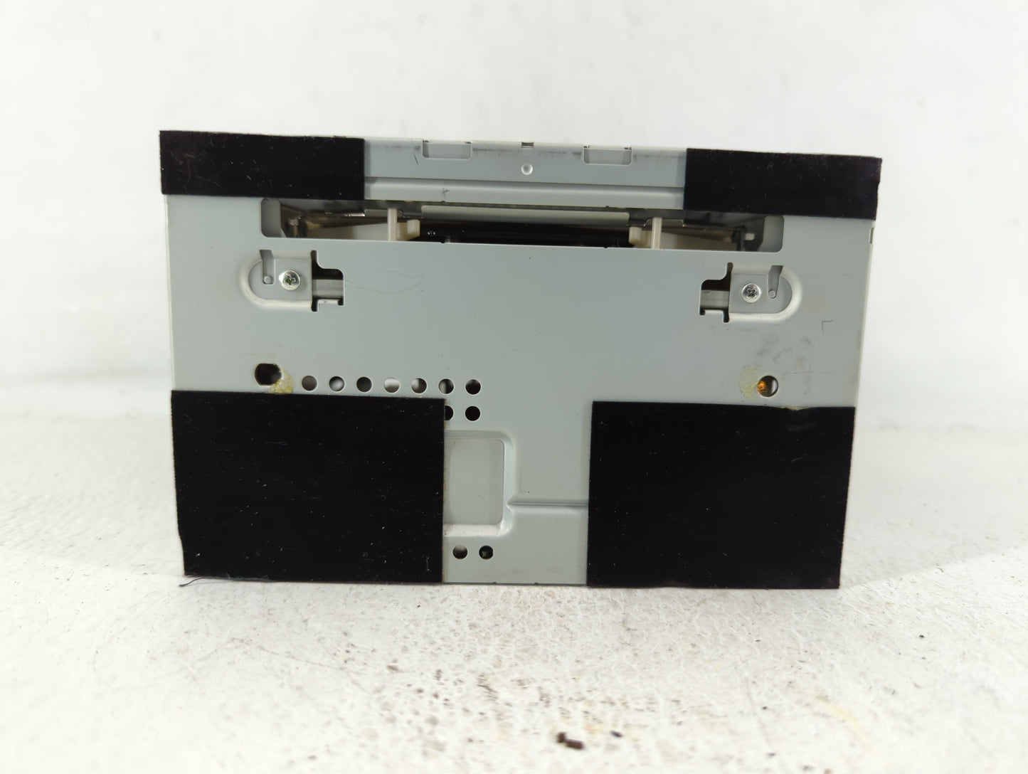 2010-2011 Ford Focus Radio AM FM Cd Player Receiver Replacement P/N:AS4T-19C157-AA Fits Fits 2010 2011 OEM Used Auto Parts -