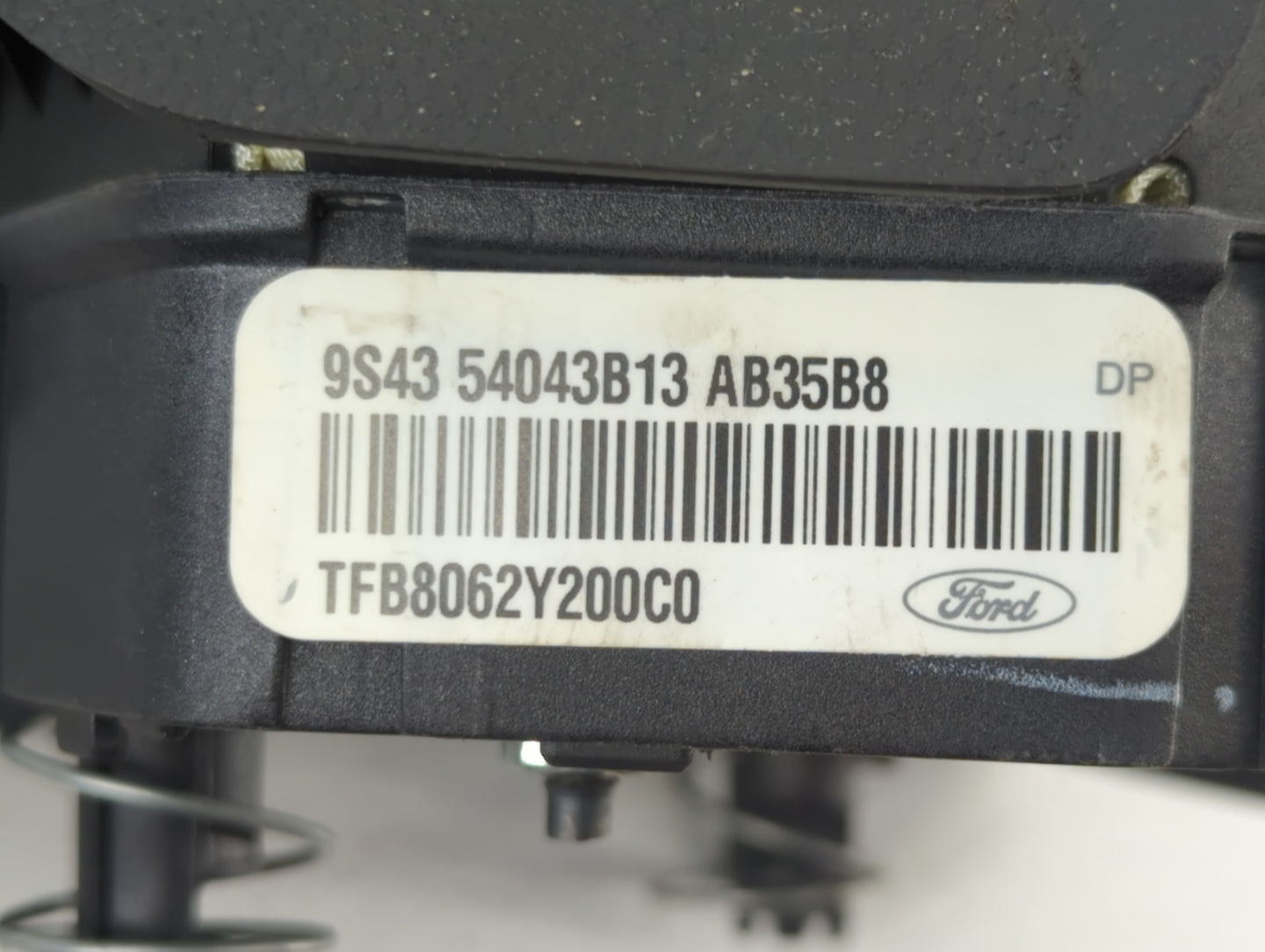 2008-2011 Ford Focus Air Bag Passenger Right Knee Oem - Oemusedautoparts1.com