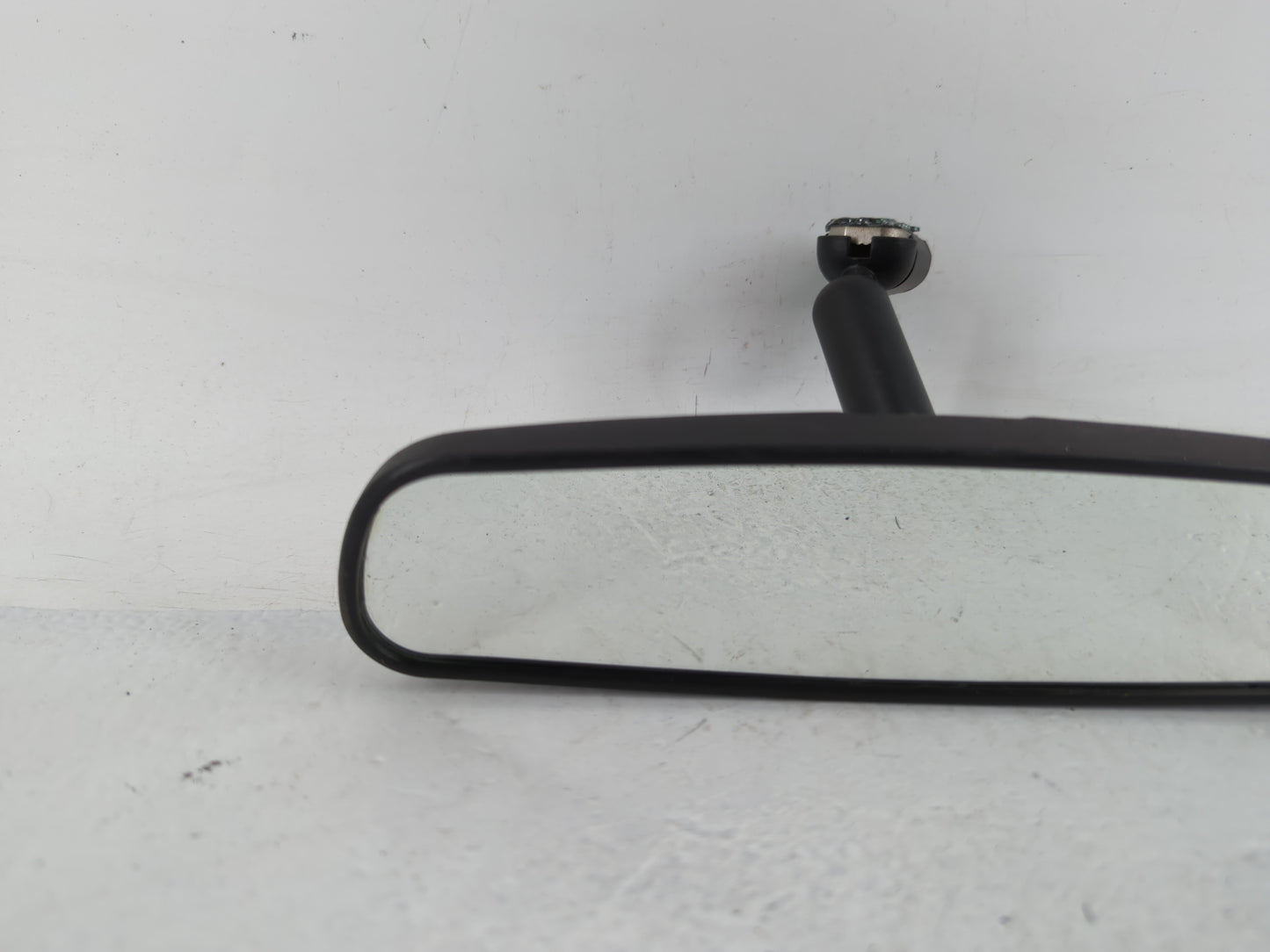 2010-2018 Ford Focus Interior Rear View Mirror Replacement OEM P/N:E8011681 Fits OEM Used Auto Parts - Oemusedautoparts1.com