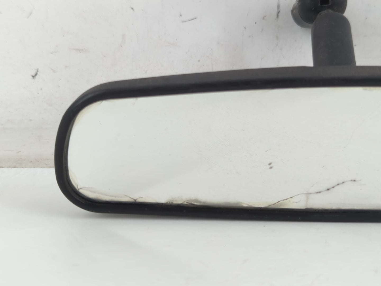 2010-2018 Ford Focus Interior Rear View Mirror Replacement OEM P/N:E8011681 Fits OEM Used Auto Parts - Oemusedautoparts1.com