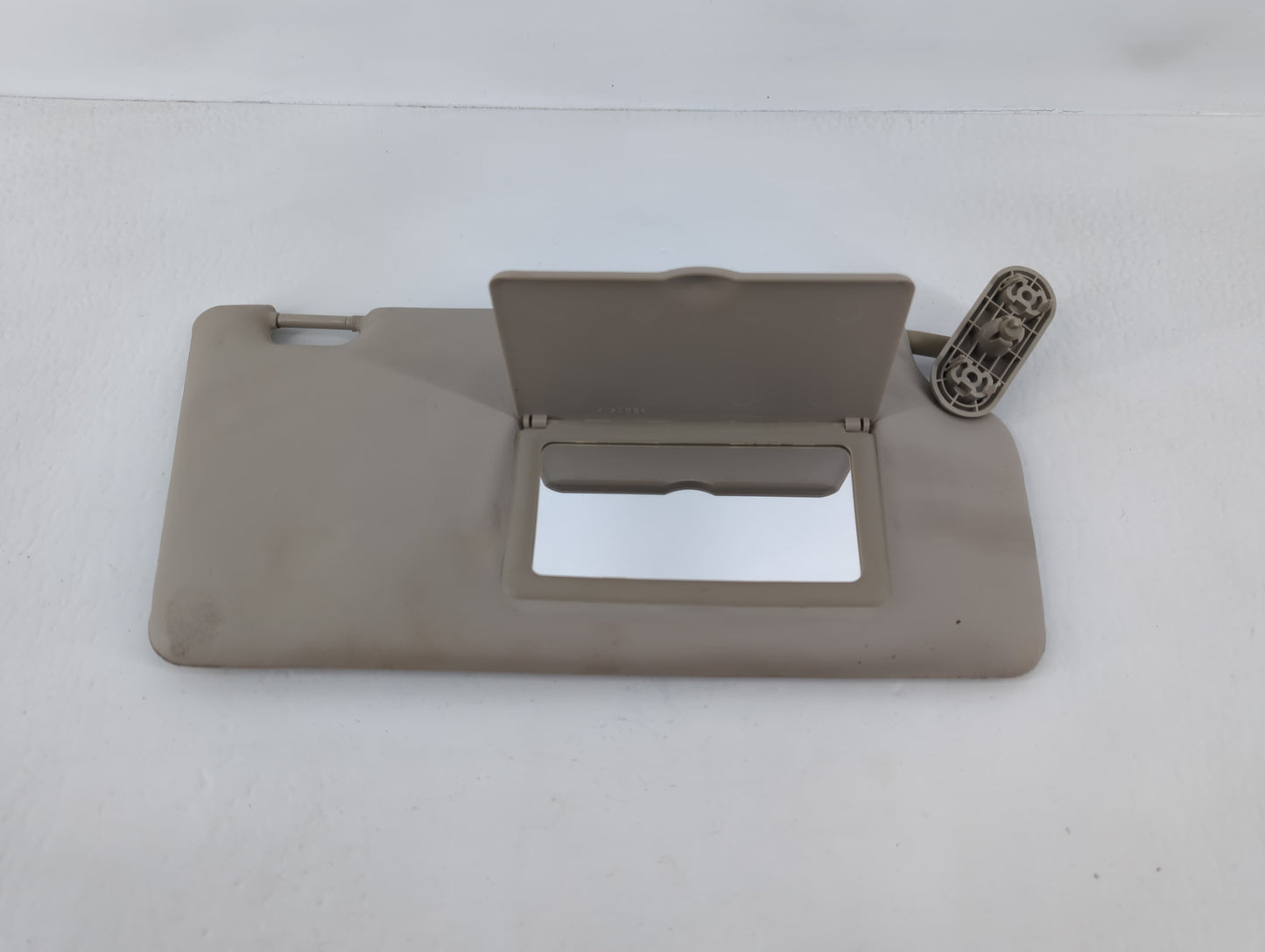 2008-2011 Ford Focus Sun Visor Shade Replacement Passenger Right Mirror Fits Fits 2008 2009 2010 2011 OEM Used Auto Parts - 
