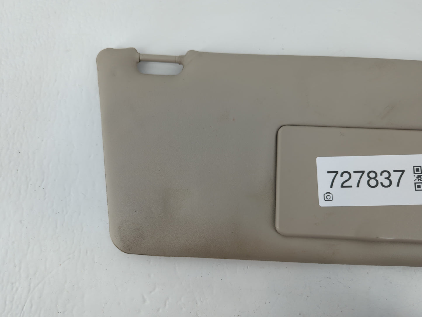 2008-2011 Ford Focus Sun Visor Shade Replacement Passenger Right Mirror Fits Fits 2008 2009 2010 2011 OEM Used Auto Parts - 
