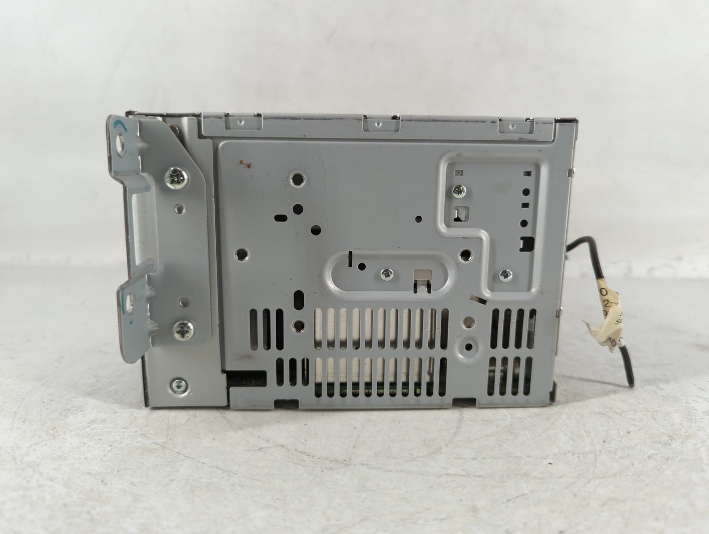 2010-2011 Ford Focus Radio AM FM Cd Player Receiver Replacement P/N:AS4T-18D822-AA Fits Fits 2010 2011 OEM Used Auto Parts -