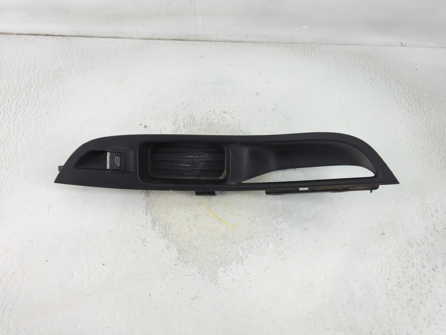 2011 Ford Focus Front Right Passenger Interior Door Panel Trim Black - Oemusedautoparts1.com
