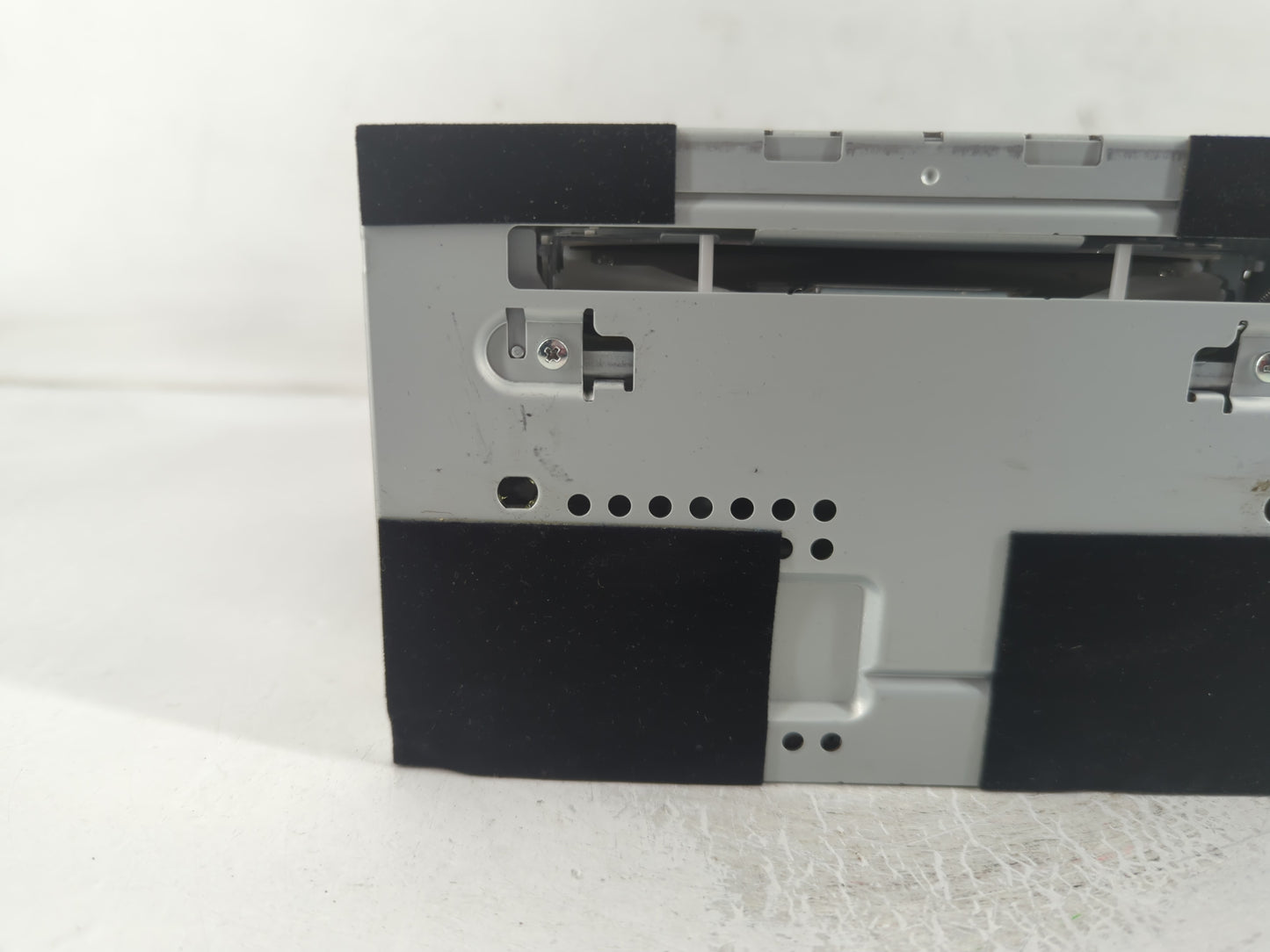 2010-2011 Ford Focus Radio AM FM Cd Player Receiver Replacement P/N:AS4T-19C157-AA Fits Fits 2010 2011 OEM Used Auto Parts -