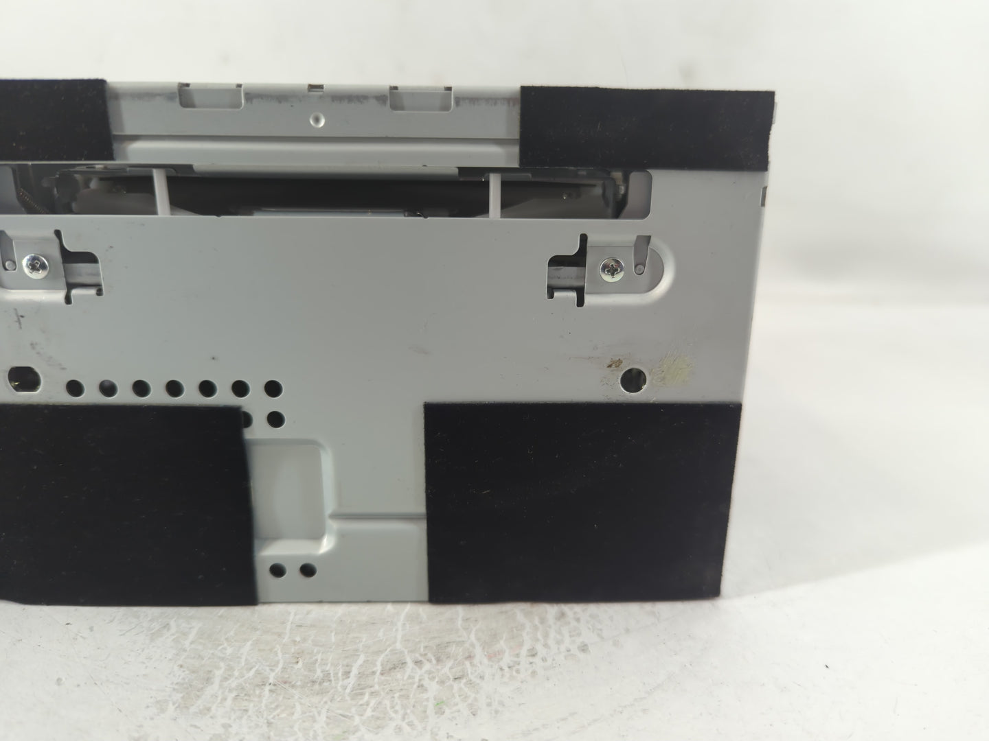2010-2011 Ford Focus Radio AM FM Cd Player Receiver Replacement P/N:AS4T-19C157-AA Fits Fits 2010 2011 OEM Used Auto Parts -
