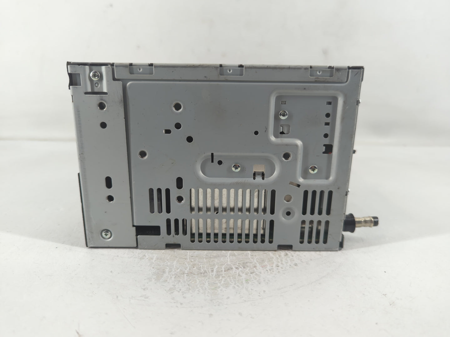 2010-2011 Ford Focus Radio AM FM Cd Player Receiver Replacement P/N:AS4T-19C157-AA Fits Fits 2010 2011 OEM Used Auto Parts -