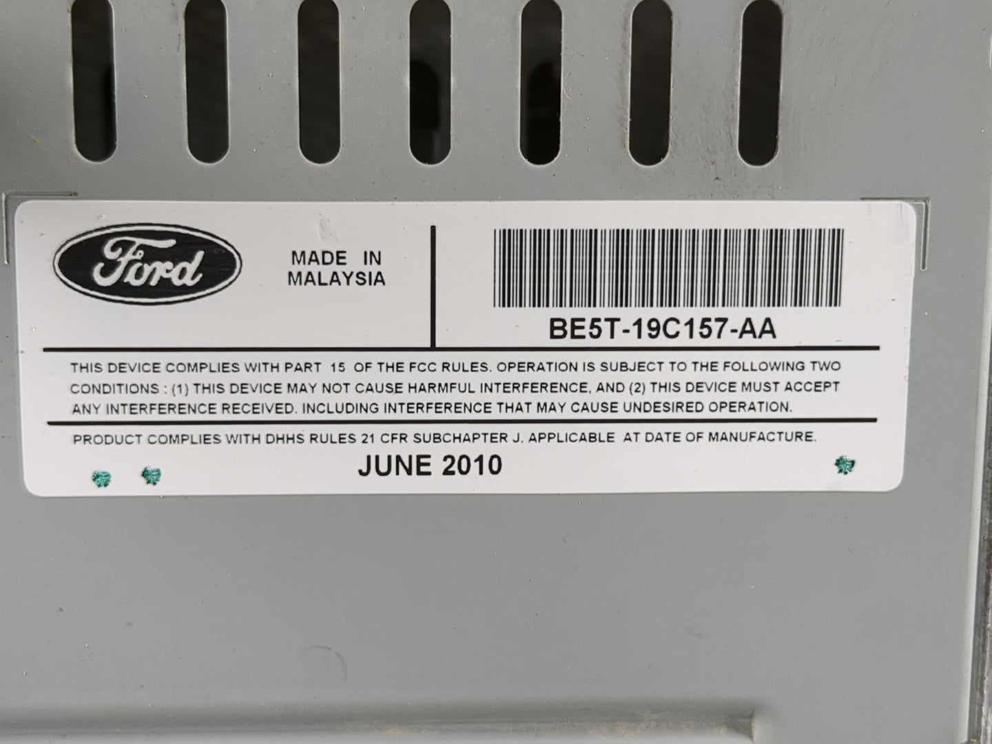 2010-2012 Ford Fusion Radio AM FM Cd Player Receiver Replacement P/N:BE5T-19C157-AA Fits Fits 2010 2011 2012 OEM Used Auto P