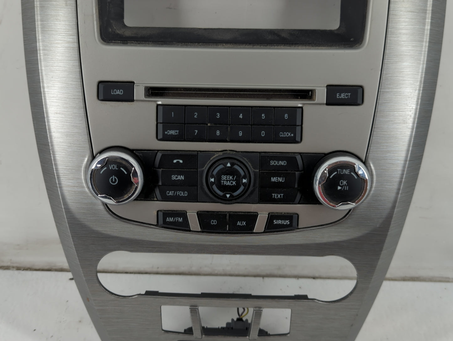 2010-2012 Ford Fusion Radio AM FM Cd Player Receiver Replacement P/N:9E5T-18A802-AE Fits Fits 2010 2011 2012 OEM Used Auto P