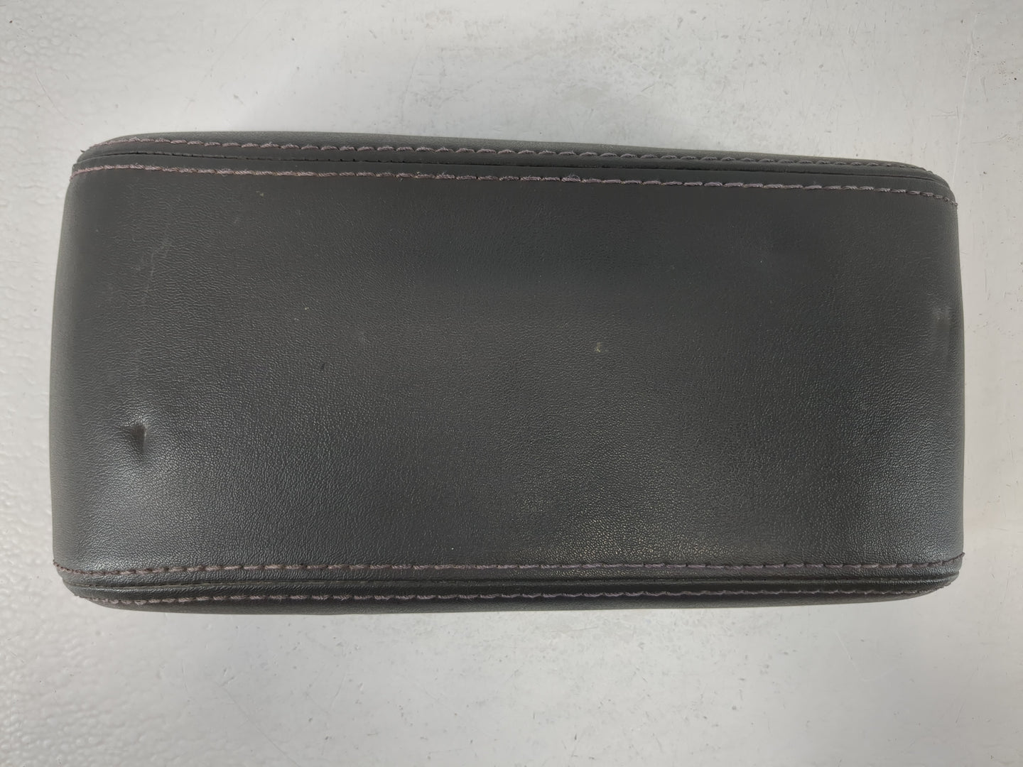 2010-2012 Ford Fusion Center Console Armrest Cover Lid Fits Fits 2010 2011 2012 OEM Used Auto Parts - Oemusedautoparts1.com