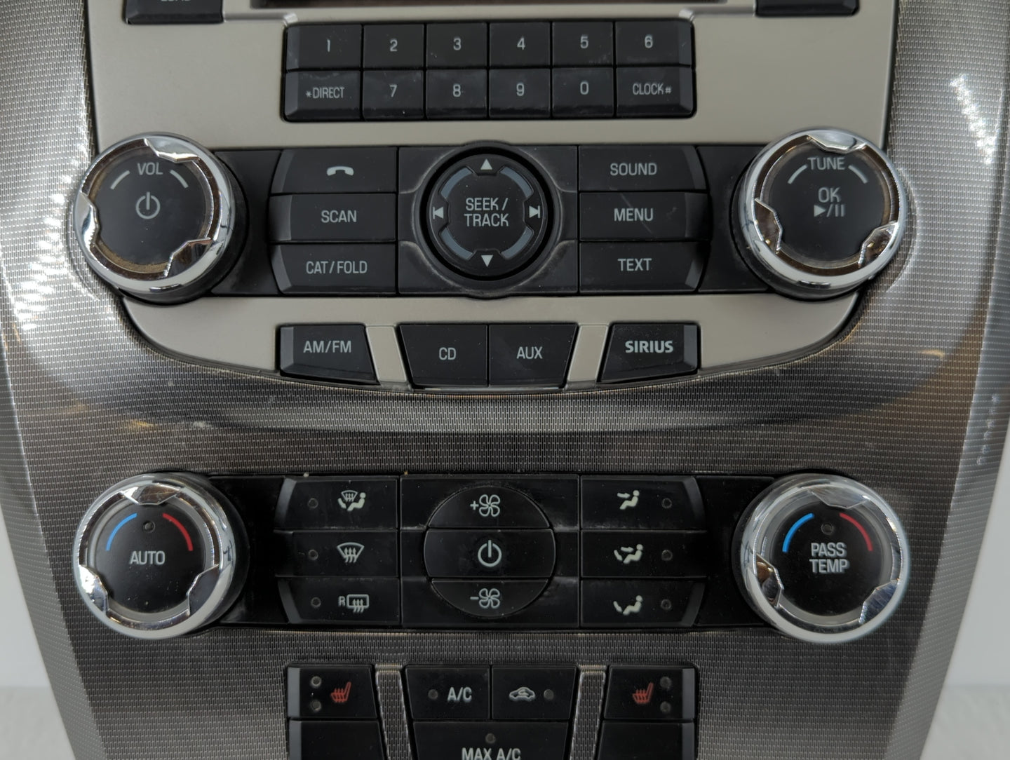 2010-2012 Ford Fusion Radio AM FM Cd Player Receiver Replacement P/N:9E5T-18A802-AE Fits Fits 2010 2011 2012 OEM Used Auto P