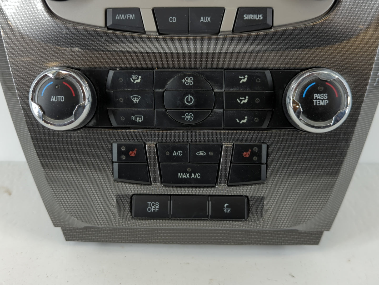 2010-2012 Ford Fusion Radio AM FM Cd Player Receiver Replacement P/N:9E5T-18A802-AE Fits Fits 2010 2011 2012 OEM Used Auto P