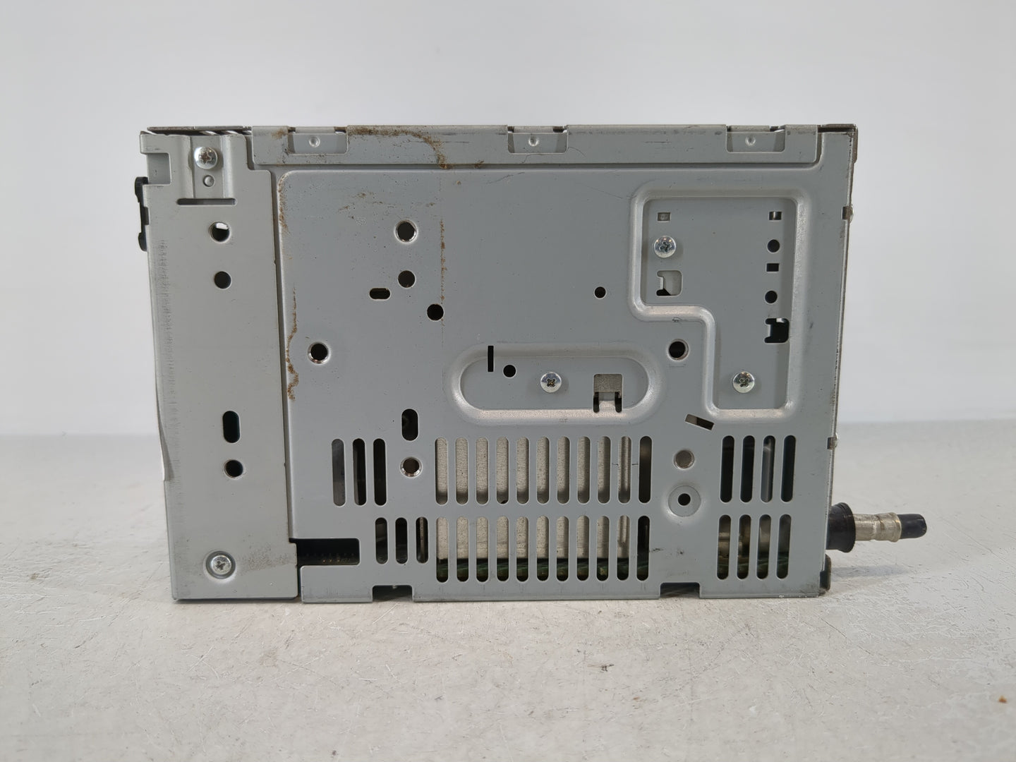 2010-2012 Ford Fusion Radio AM FM Cd Player Receiver Replacement P/N:BE5T-19C157-AB Fits Fits 2010 2011 2012 OEM Used Auto P