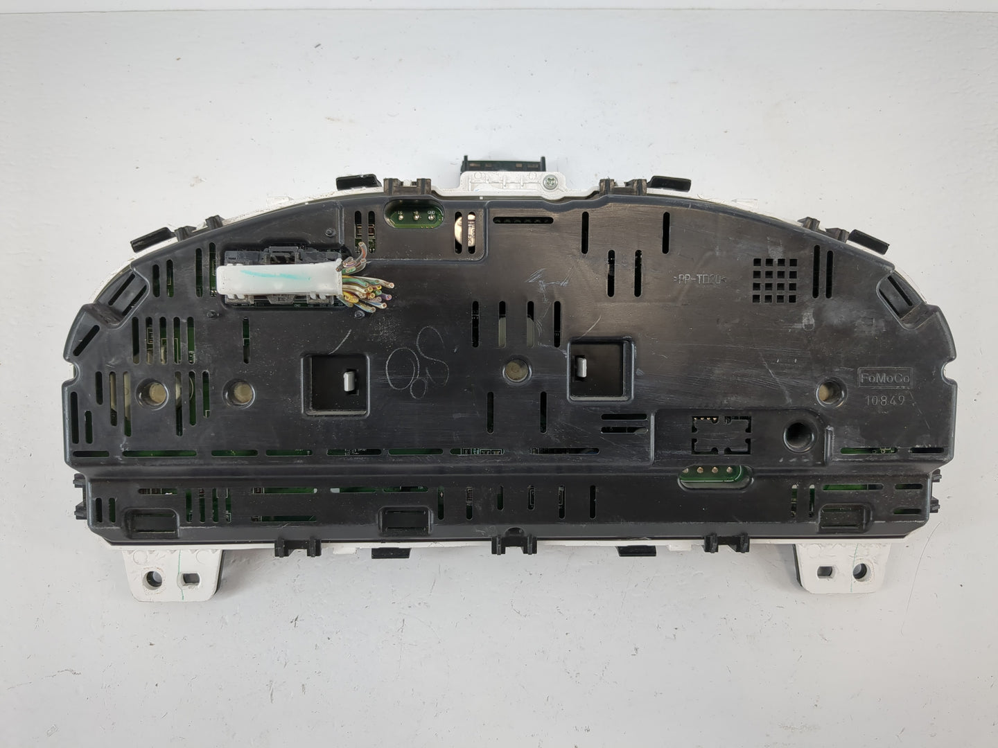2011-2012 Ford Fusion Instrument Cluster Speedometer Gauges P/N:BE5T-10849-CD Fits Fits 2011 2012 OEM Used Auto Parts - Oemu
