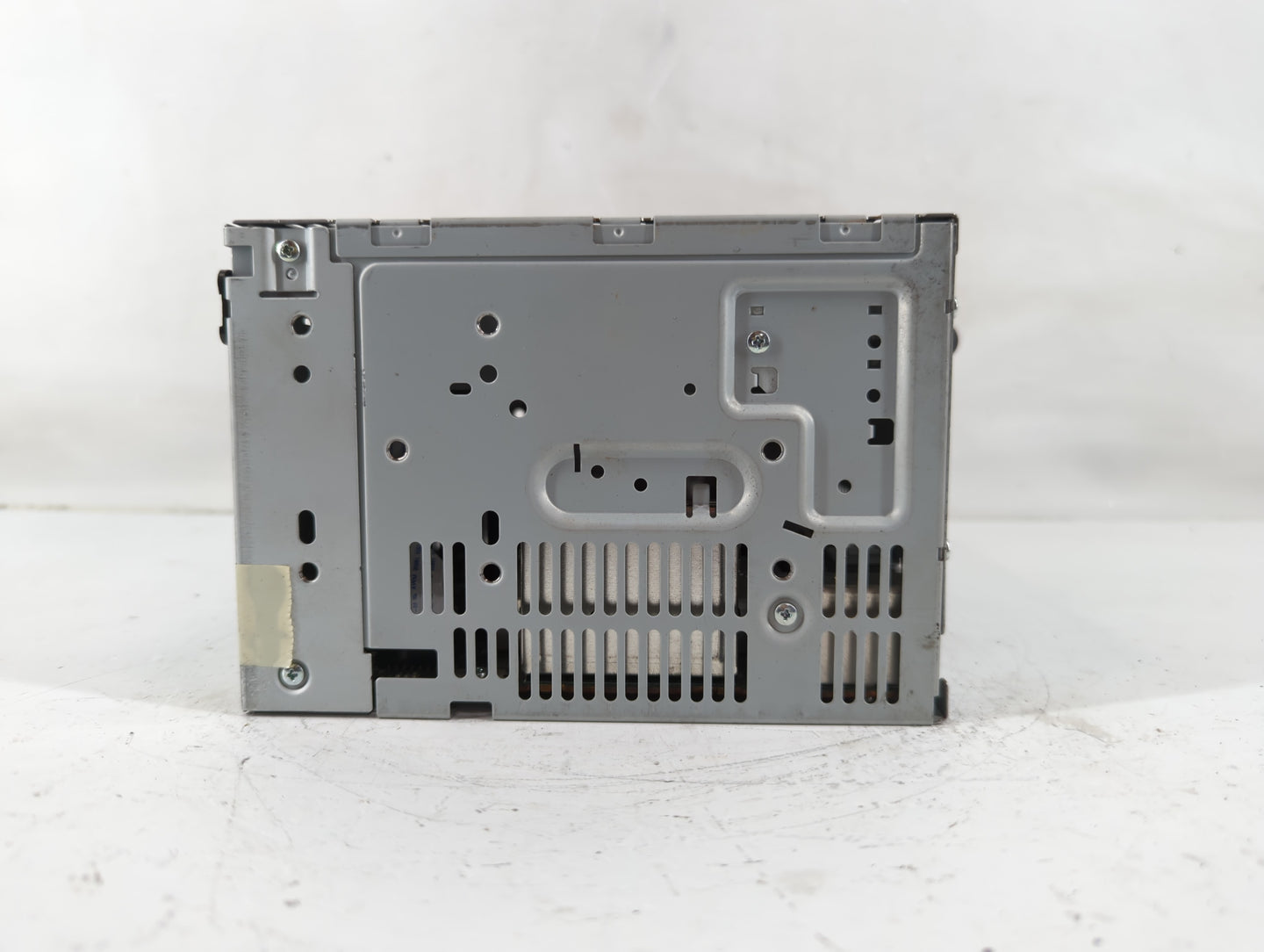 2011-2012 Ford Fusion Radio AM FM Cd Player Receiver Replacement P/N:BE5T-19C107-BA Fits Fits 2011 2012 OEM Used Auto Parts 