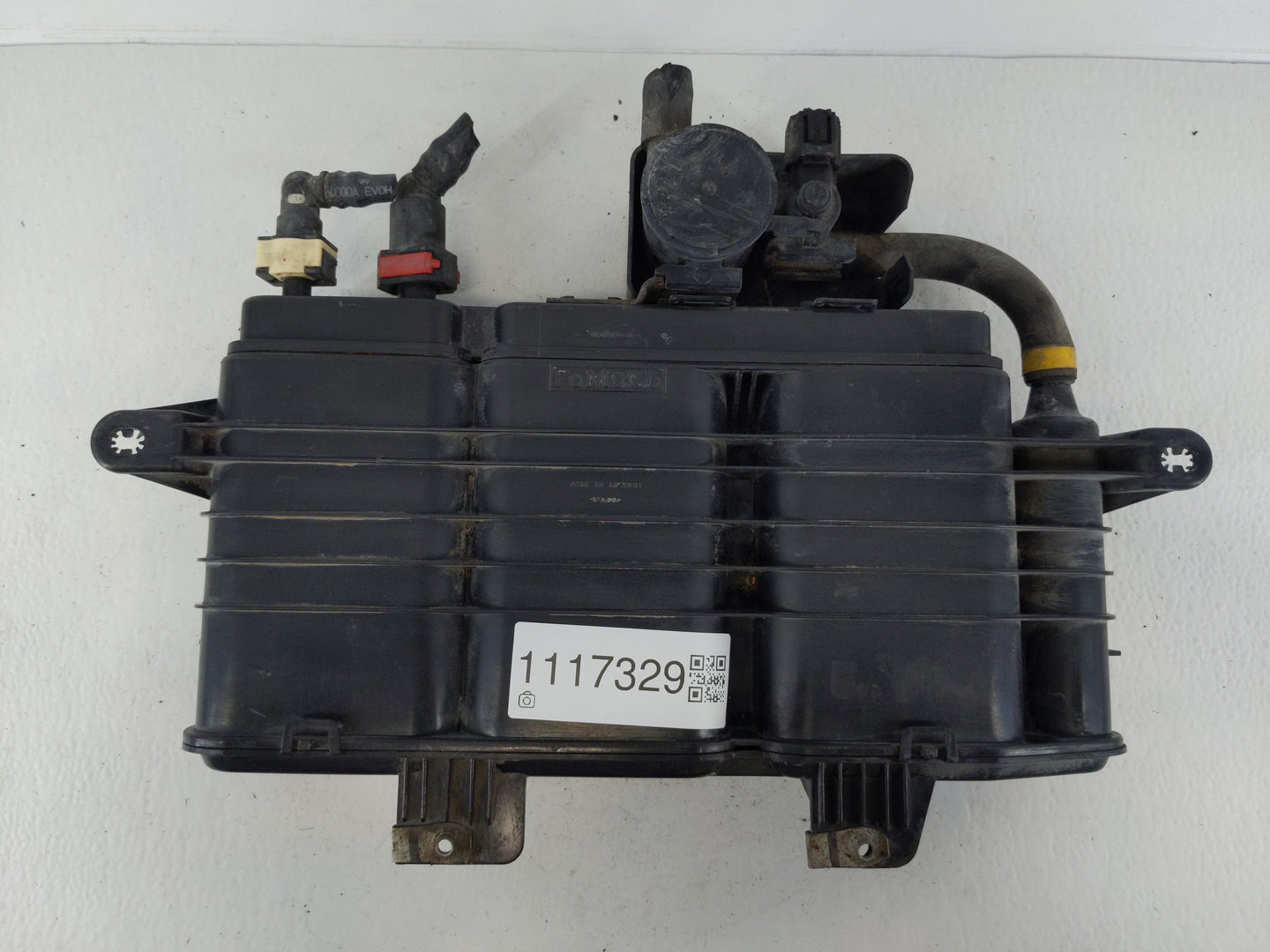 2011 Ford Fusion Fuel Vapor Charcoal Canister - Oemusedautoparts1.com