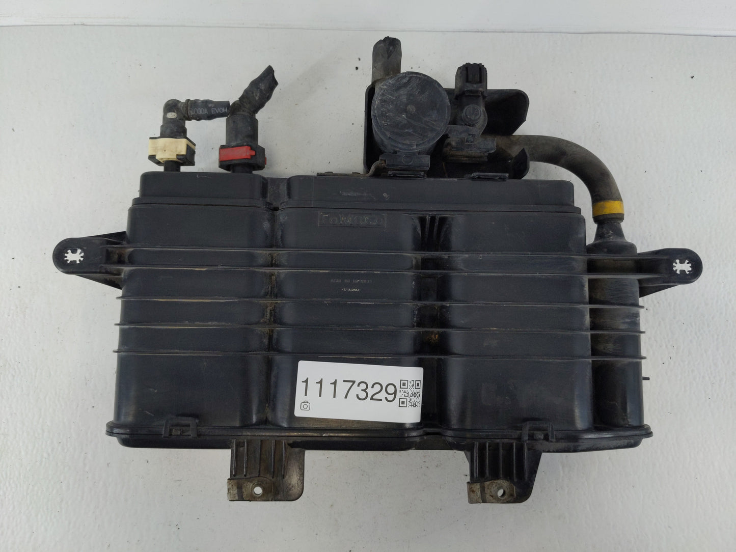 2011 Ford Fusion Fuel Vapor Charcoal Canister - Oemusedautoparts1.com