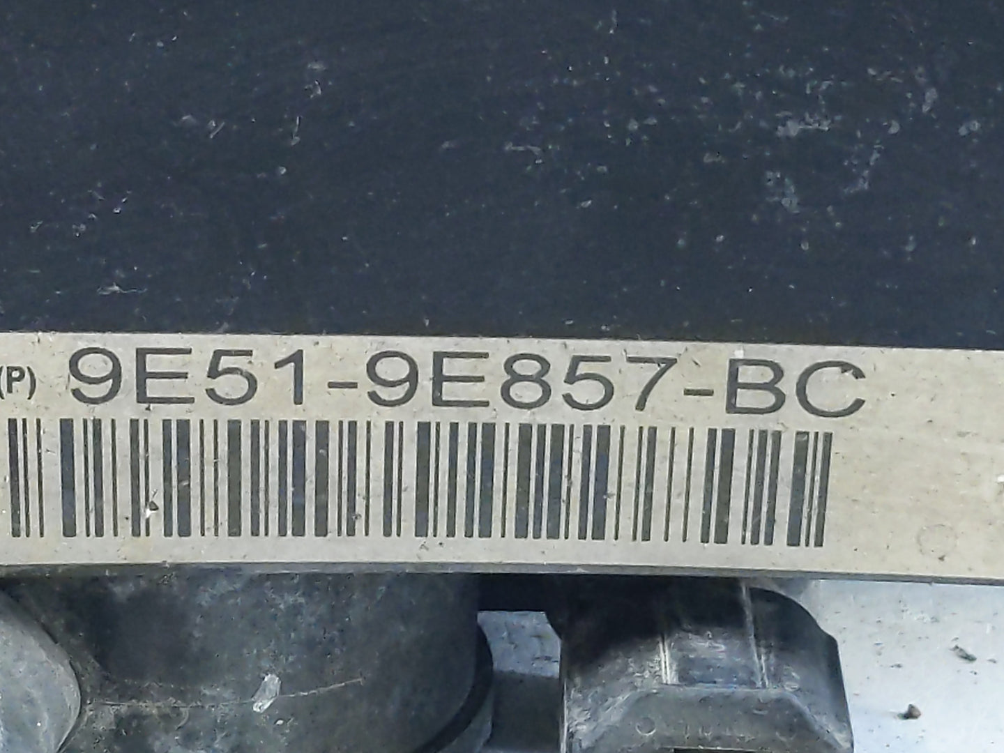 2011 Ford Fusion Fuel Vapor Charcoal Canister - Oemusedautoparts1.com