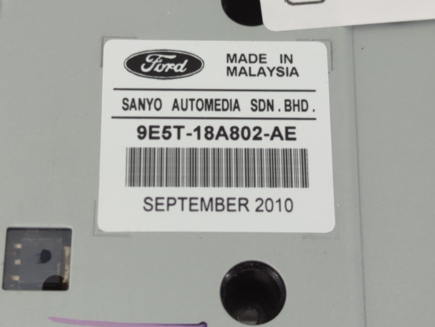 2010-2012 Ford Fusion Radio AM FM Cd Player Receiver Replacement P/N:9E5T-18A802-AE Fits Fits 2010 2011 2012 OEM Used Auto P