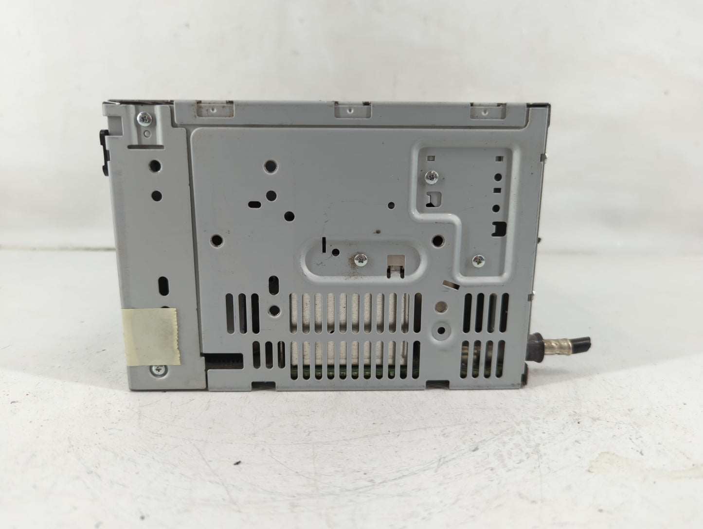 2010-2012 Ford Fusion Radio AM FM Cd Player Receiver Replacement P/N:BE5T-19C157-AA Fits Fits 2010 2011 2012 OEM Used Auto P