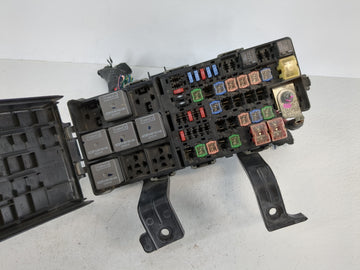 2010-2012 Ford Fusion Fusebox Fuse Box Panel Relay Module P/N:BE5T-14290 Fits Fits 2010 2011 2012 OEM Used Auto Parts