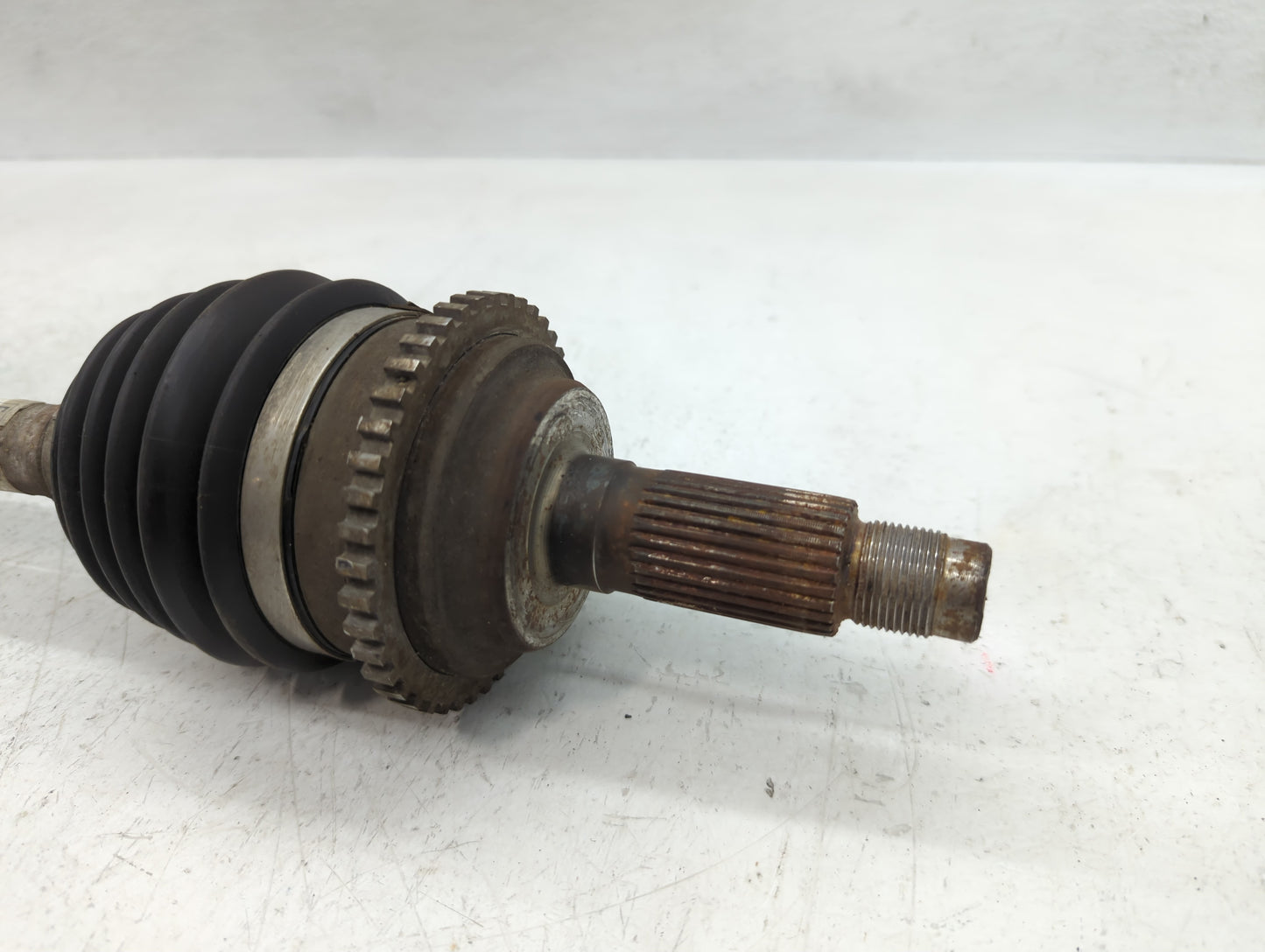 2010-2012 Ford Fusion Axle Shaft Front Driver Cv C/v - Oemusedautoparts1.com
