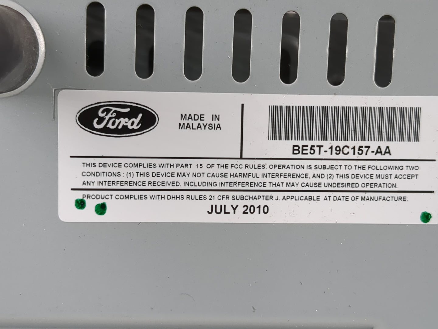 2010-2012 Ford Fusion Radio AM FM Cd Player Receiver Replacement P/N:BE5T-19C157-AA Fits Fits 2010 2011 2012 OEM Used Auto P